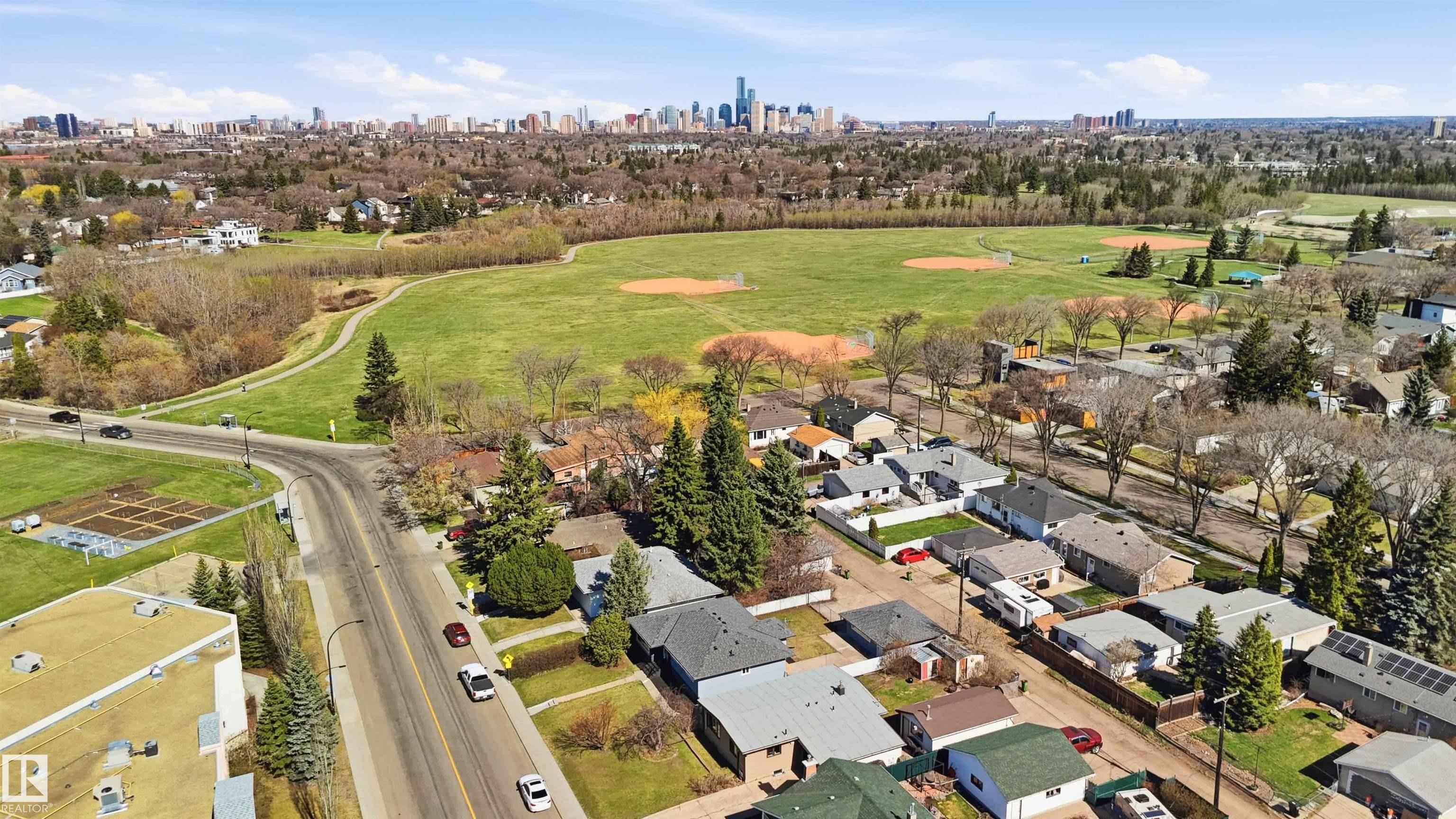 Photo 68 at 8736 66 Avenue NW, Argyll, Edmonton