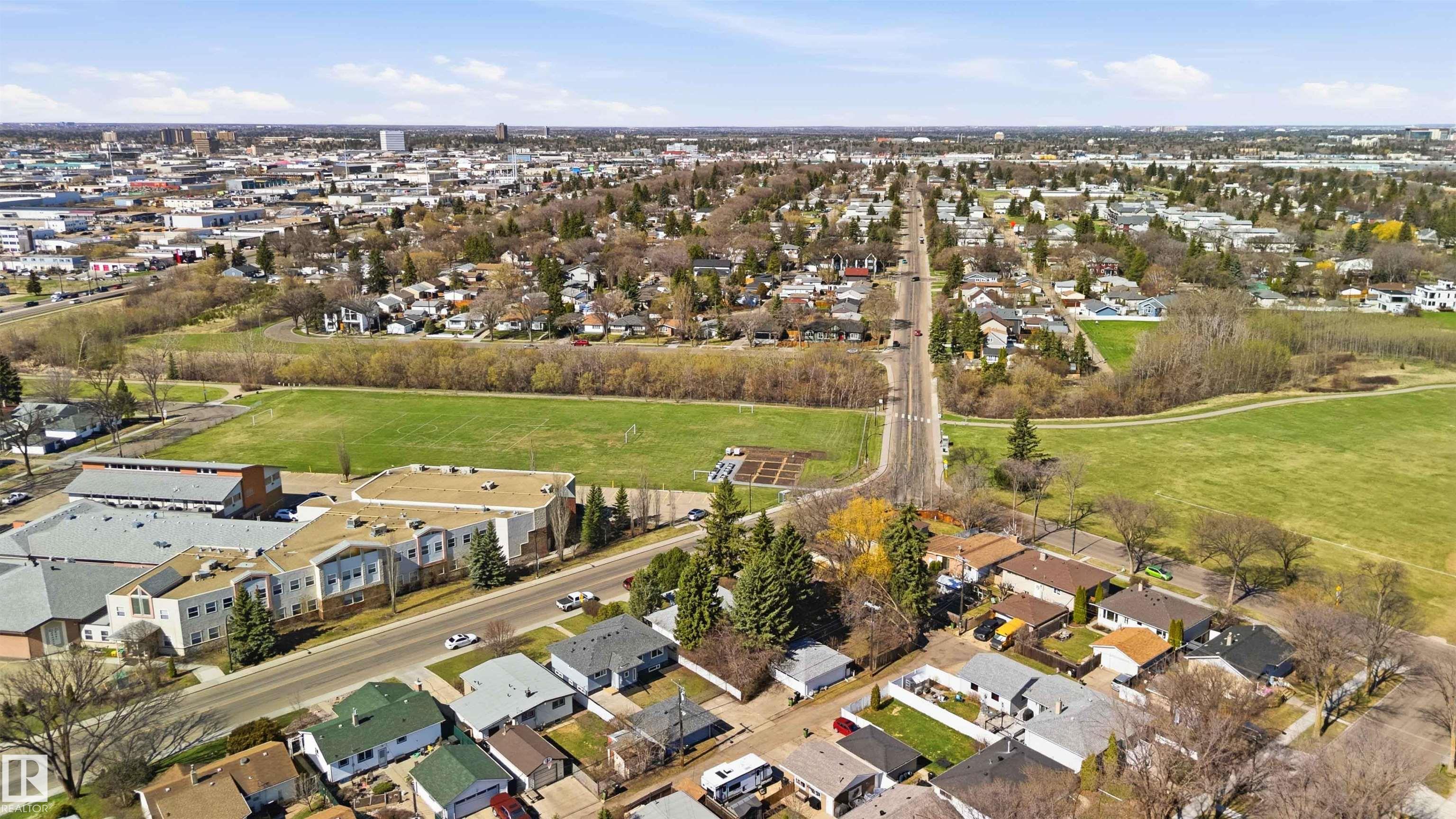 Photo 70 at 8736 66 Avenue NW, Argyll, Edmonton