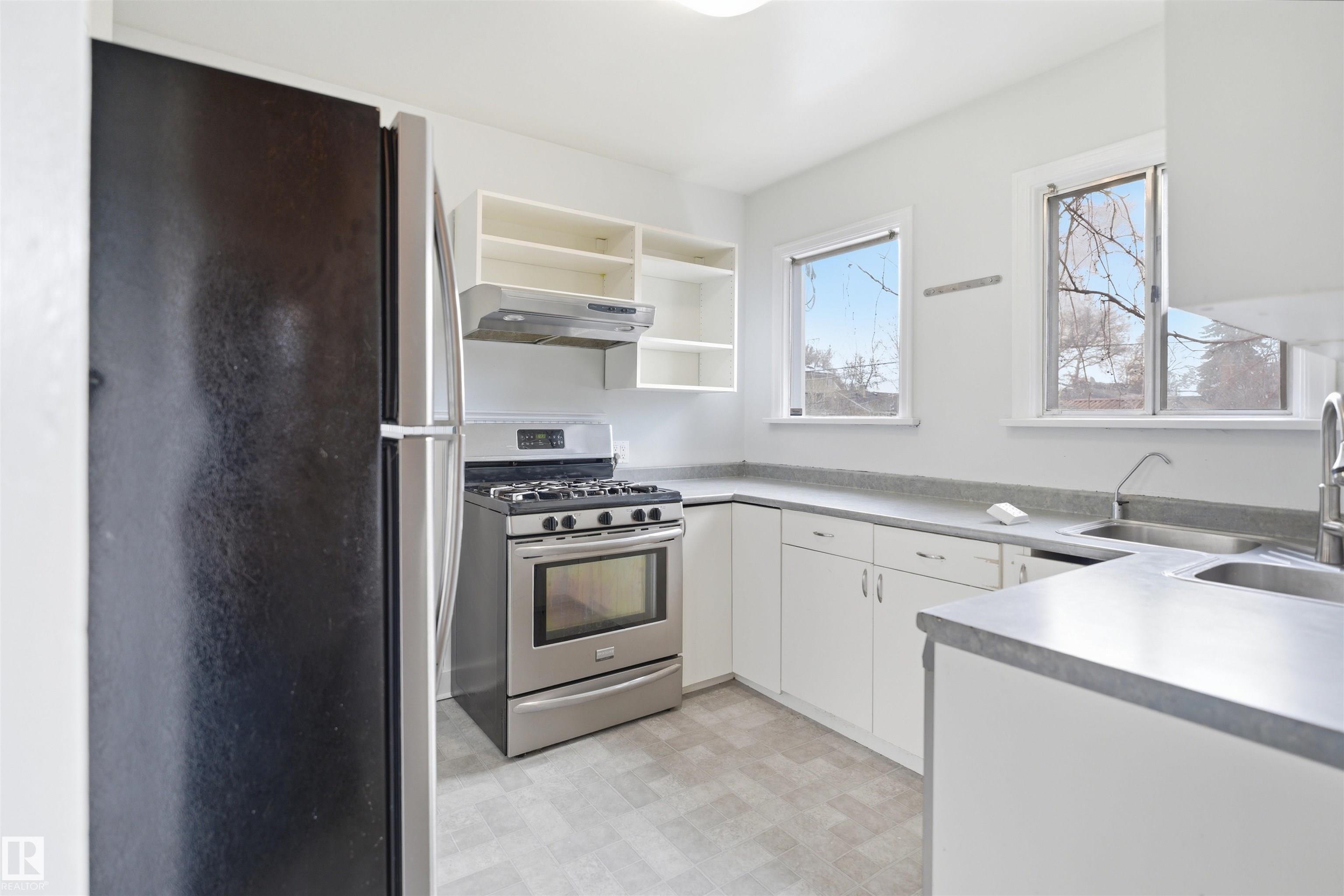https://zimg.paragon.ice.com/ParagonImages/Property/PM/RAE/225399650/14/0/0/da0bb064db6f3a219ba9a81b46a965be/1/67461581f411b1e476be0f89c57cc083/225399650-58f7f7fa-44ba-4acf-9c2b-fc3abbef4618.JPG