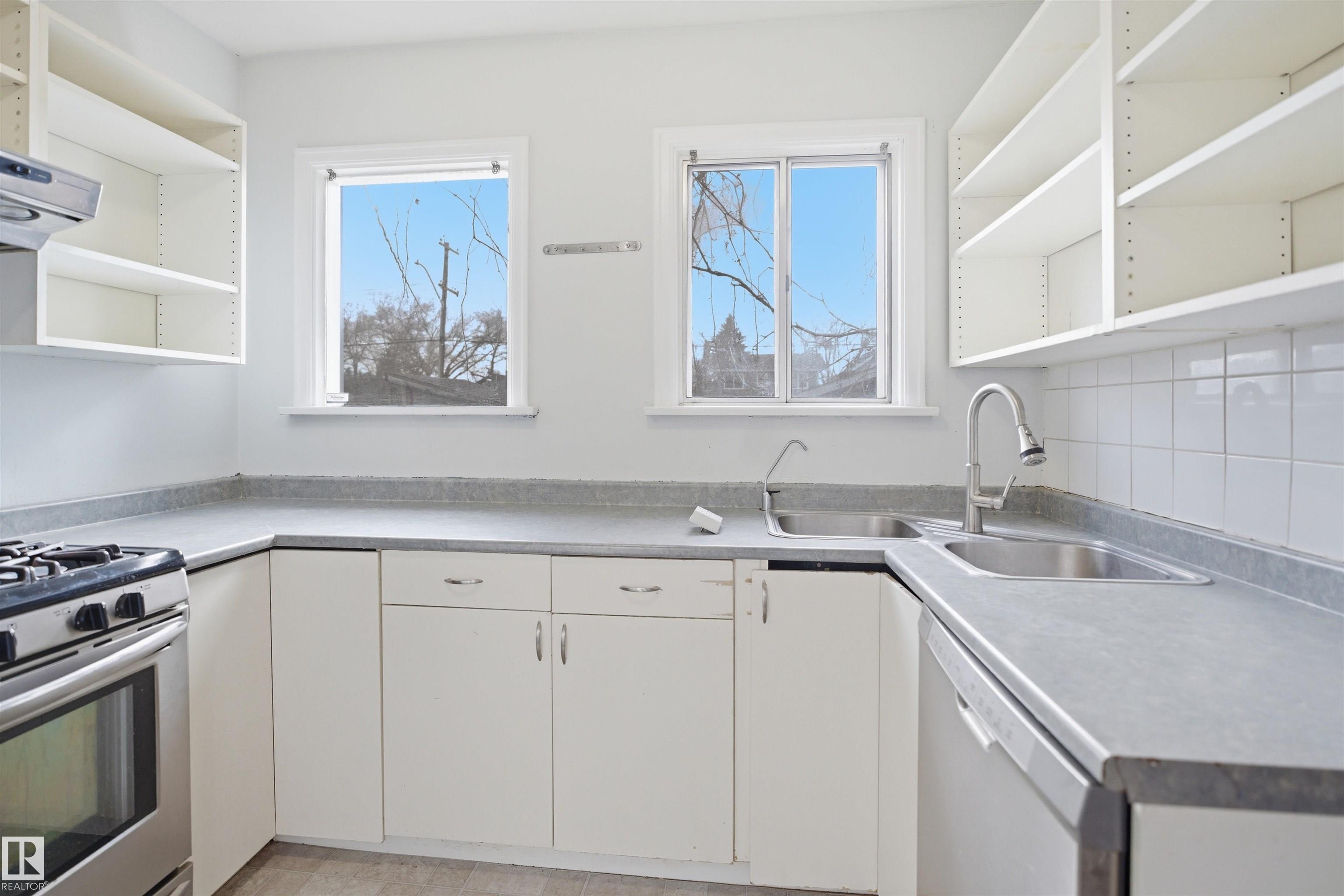https://zimg.paragon.ice.com/ParagonImages/Property/PM/RAE/225399650/15/0/0/b520da1ab6bfde807b87768fbc4e9c48/1/67461581f411b1e476be0f89c57cc083/225399650-5b731600-b1ca-4942-bbb3-aa4c85f09e62.JPG