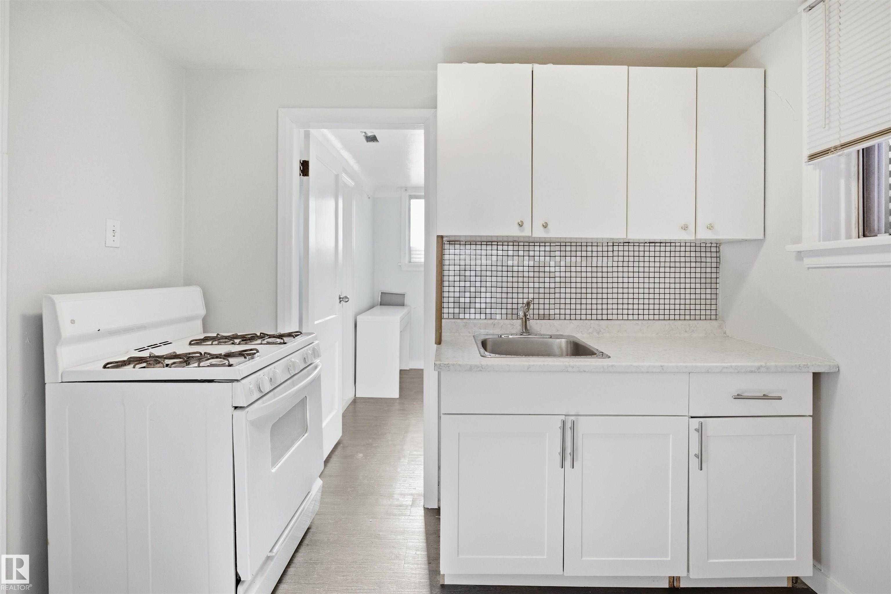https://zimg.paragon.ice.com/ParagonImages/Property/PM/RAE/225399650/21/0/0/1ac42ae06f24dcd6ef1a5699a67cd3fa/1/67461581f411b1e476be0f89c57cc083/225399650-ec1dc825-f8a2-48d0-bb28-4346f436f8f8.JPG