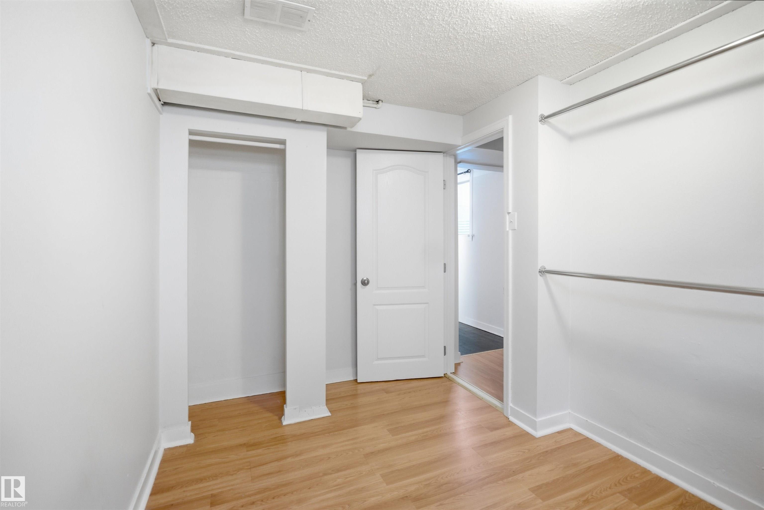 https://zimg.paragon.ice.com/ParagonImages/Property/PM/RAE/225399650/25/0/0/f59d5332723baff9c14878dc1a0a9ba6/1/67461581f411b1e476be0f89c57cc083/225399650-c7ffdc22-35cb-455b-90bc-dcf5e111e934.JPG