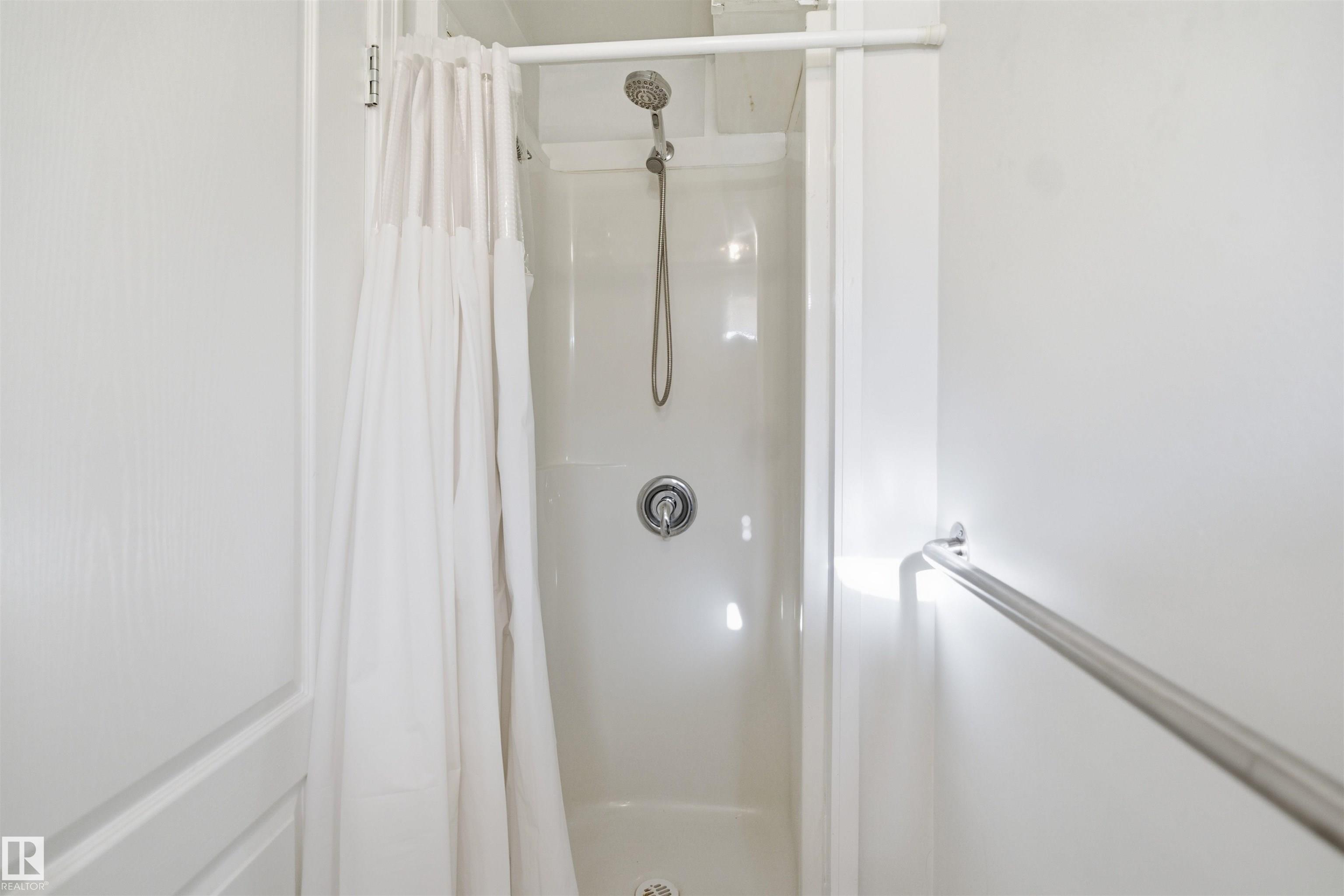 https://zimg.paragon.ice.com/ParagonImages/Property/PM/RAE/225399650/29/0/0/eaa9a5d2ea29a67a9219779954a51d5f/1/67461581f411b1e476be0f89c57cc083/225399650-71bdf4b1-193d-4dec-80b4-23d91bf85852.JPG