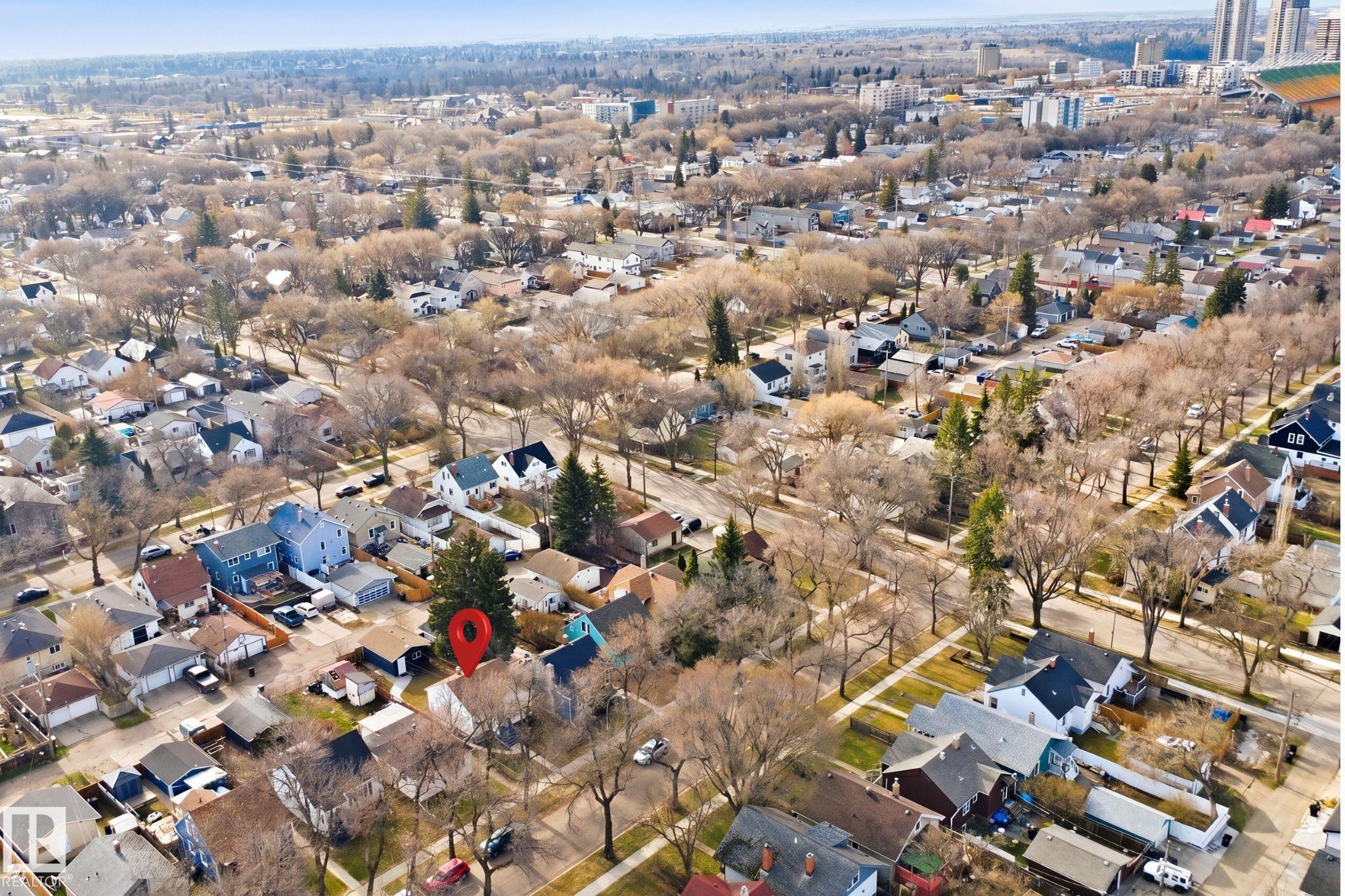 https://zimg.paragon.ice.com/ParagonImages/Property/PM/RAE/225399650/35/0/0/f2039d30bbd9ae4c85971d4fdb0a5f8e/1/67461581f411b1e476be0f89c57cc083/225399650-a99d2ac1-6cd2-4625-83de-9a4b1a1c4ab6.JPG
