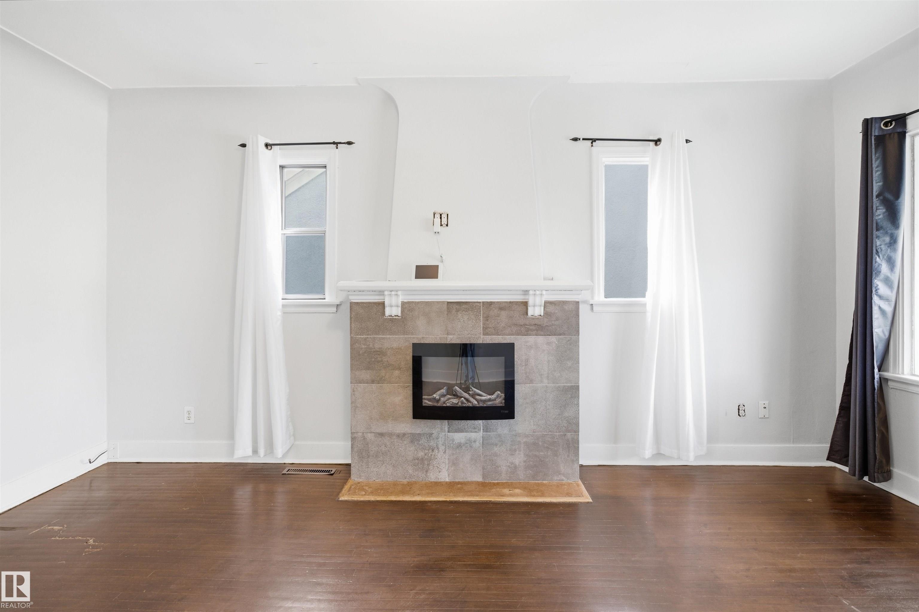 https://zimg.paragon.ice.com/ParagonImages/Property/PM/RAE/225399650/6/0/0/d94f4e83c2684c75f68518f1fc7fe696/1/67461581f411b1e476be0f89c57cc083/225399650-f313b0c2-bb6c-49a0-8fd6-7378604a2c22.JPG