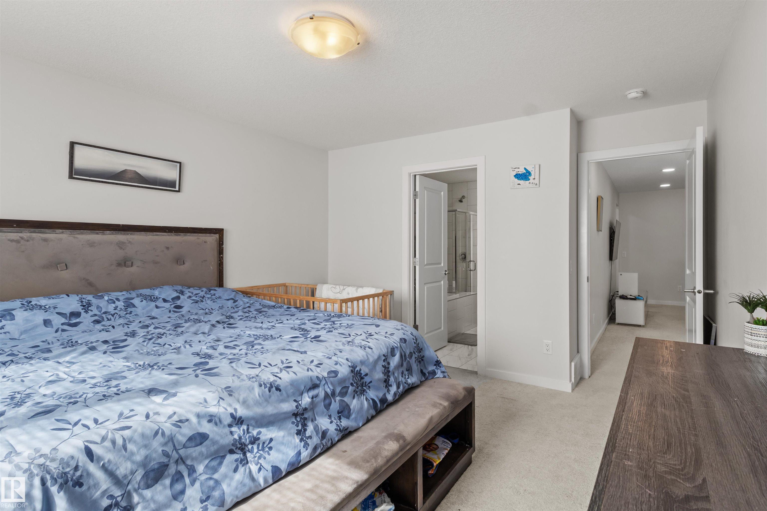 https://zimg.paragon.ice.com/ParagonImages/Property/PM/RAE/225399652/34/0/0/6c0dac5725ae64ce48b5968bbcaa7e55/1/4cc42d2d68412996c73ee3c80b793a8e/225399652-90e7ff55-93fa-48c3-968f-5d965ab6dd1f.JPG