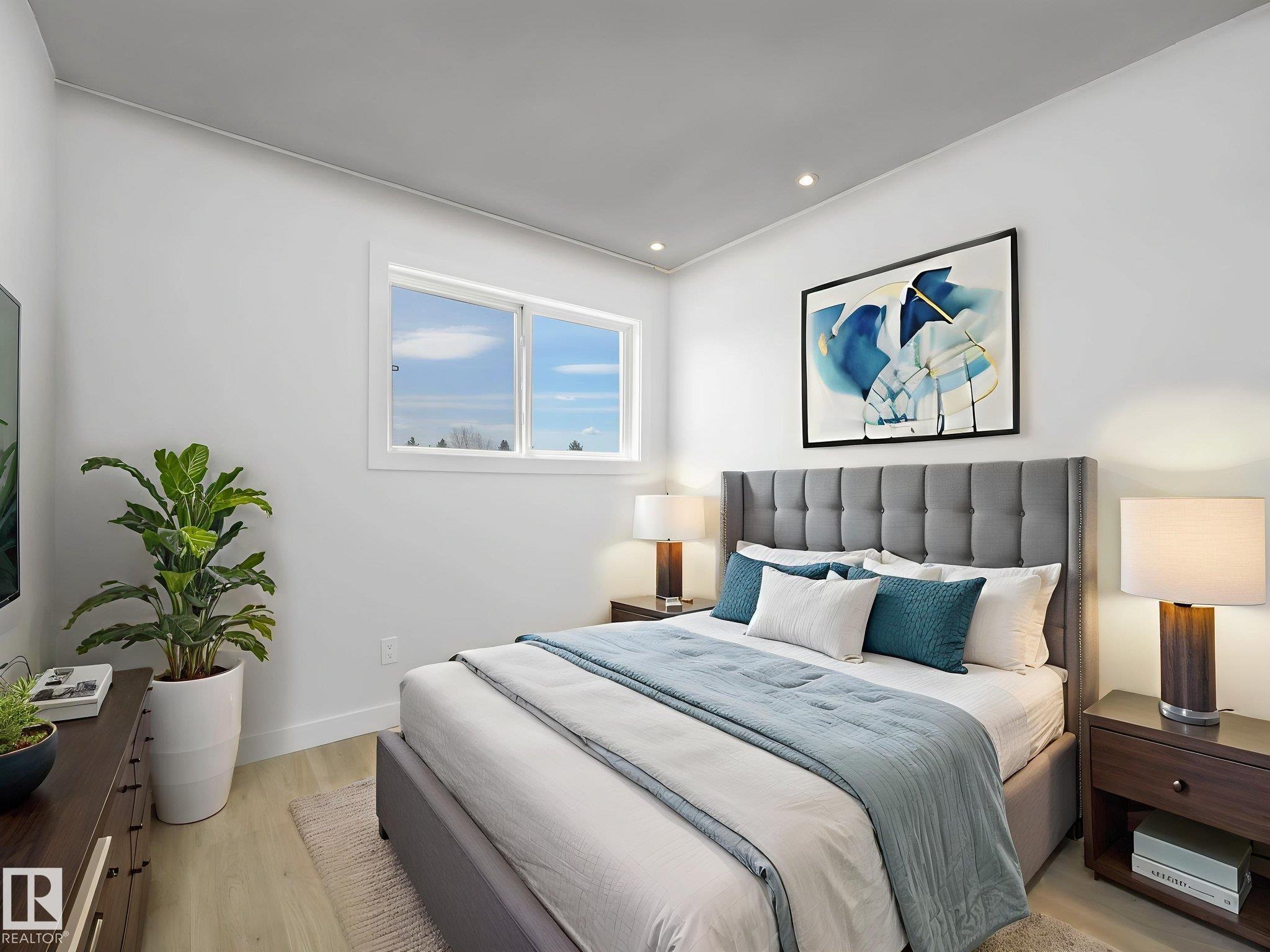 https://zimg.paragon.ice.com/ParagonImages/Property/PM/RAE/225399653/20/0/0/e610f4790a59af3c86a3d7a5c6d20a21/1/ea5bf61762a7ce312736f42a8fe0471a/225399653-78c22e74-212c-4a56-b48f-ff6471064ba4.JPG