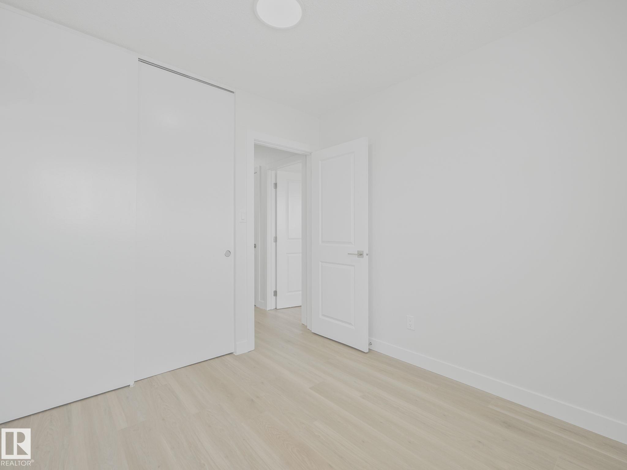 https://zimg.paragon.ice.com/ParagonImages/Property/PM/RAE/225399653/21/0/0/3a598ea36262b115c176ded680e5913a/1/ea5bf61762a7ce312736f42a8fe0471a/225399653-afbea0f3-7ba8-4b86-802c-6840c4afa51d.JPG