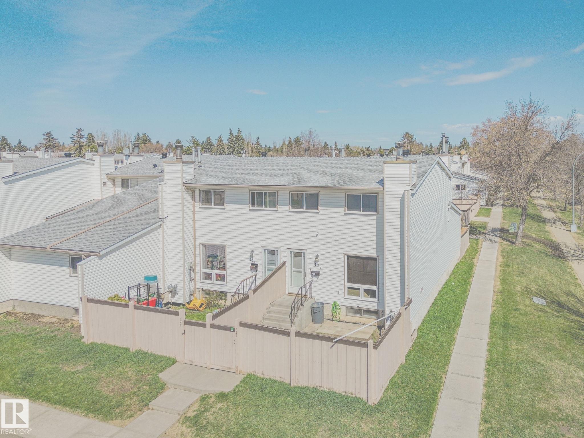 https://zimg.paragon.ice.com/ParagonImages/Property/PM/RAE/225399653/44/0/0/ed59d2adf4125dfed1cf125bfe46a94e/1/ea5bf61762a7ce312736f42a8fe0471a/225399653-371f01ab-f650-4785-be76-144314f097a0.JPG