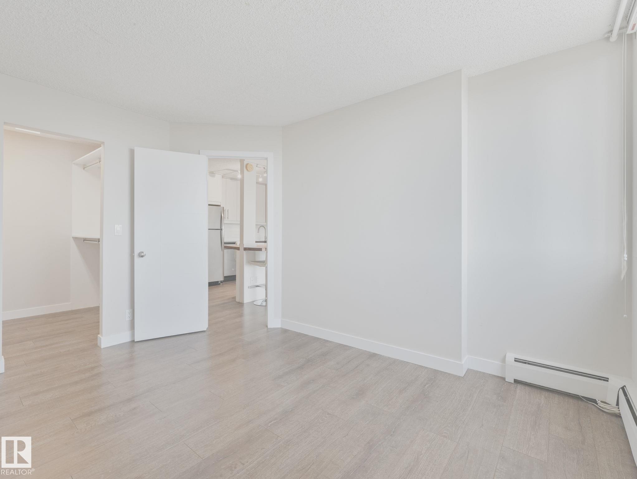 Photo 23 at 1403 - 12141 Jasper Avenue NW, Wîhkwêntôwin, Edmonton