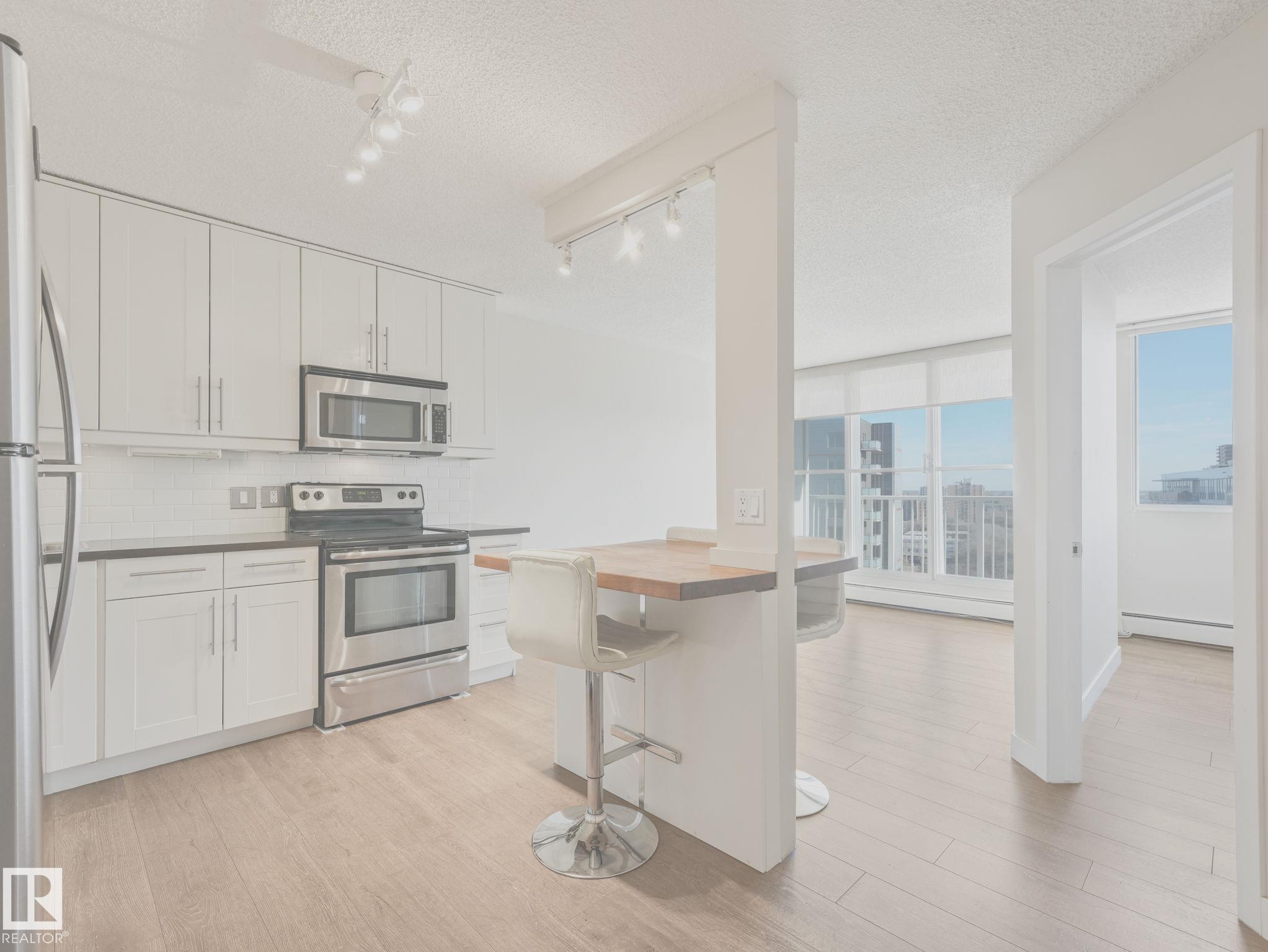 1403 - 12141 Jasper Avenue NW, Wîhkwêntôwin, Edmonton