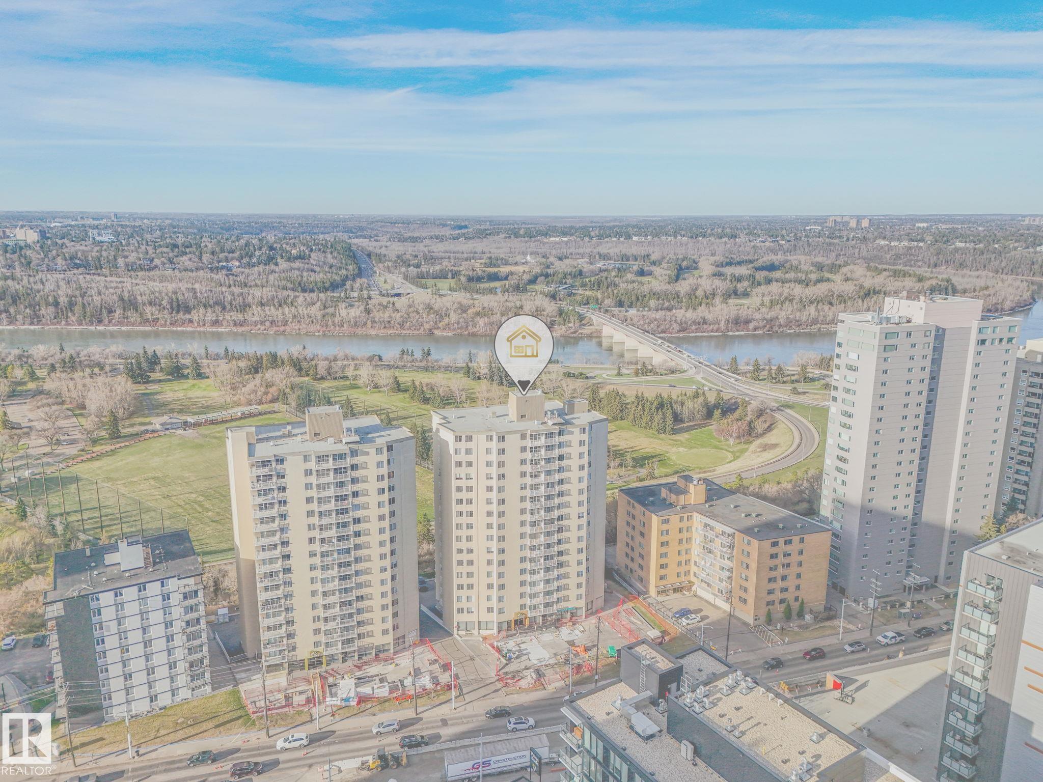 https://zimg.paragon.ice.com/ParagonImages/Property/PM/RAE/225399661/53/0/0/c988bb6555187cf55c0eaec33bf924a1/1/c7e9f167ec8be7428d97247817f6e60a/225399661-caa744c2-6b79-43bc-aa36-1ed41a80c94b.JPG