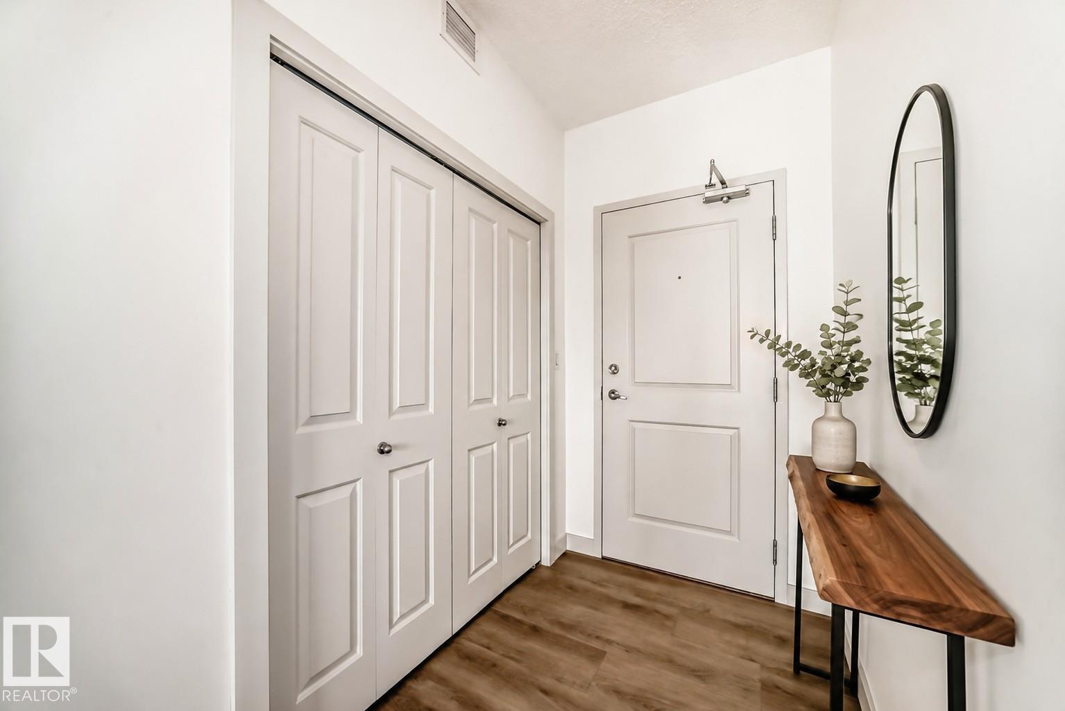 Photo 11 at 308 - 1623 James Mowatt Trail SW, Callaghan, Edmonton