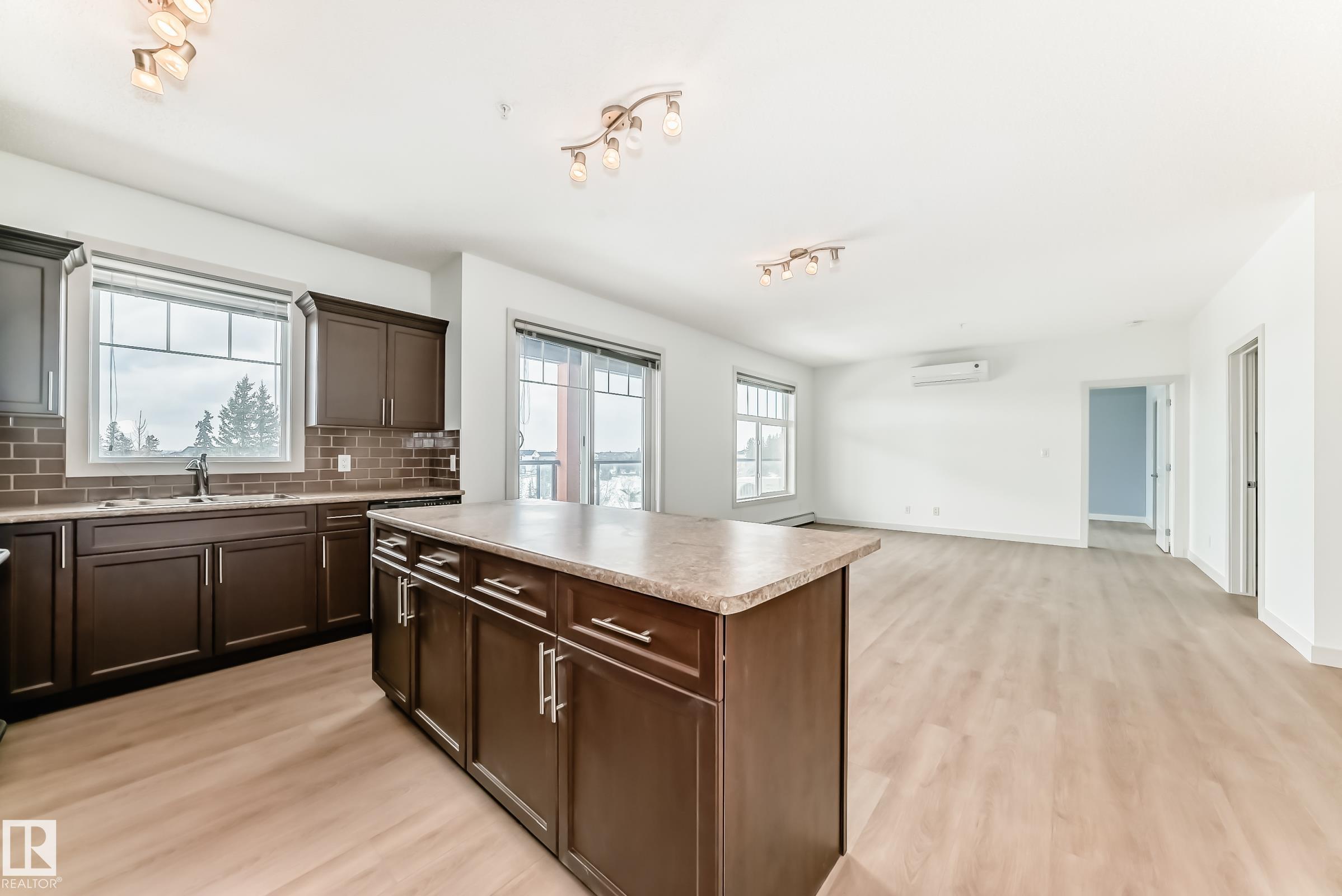 Photo 13 at 308 - 1623 James Mowatt Trail SW, Callaghan, Edmonton