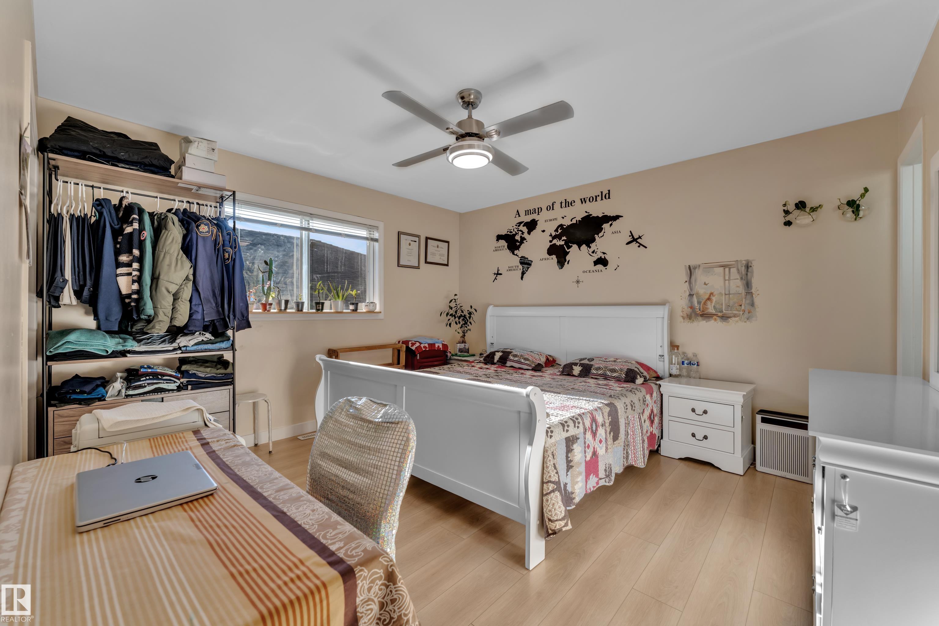 https://zimg.paragon.ice.com/ParagonImages/Property/PM/RAE/225399670/17/0/0/c20a9995632e4d6ac3ed1e41f0e646c8/1/33c3490789d626ca34230aee38f6307c/225399670-8196095f-ebae-485a-ac60-e8a19dd31fef.JPG