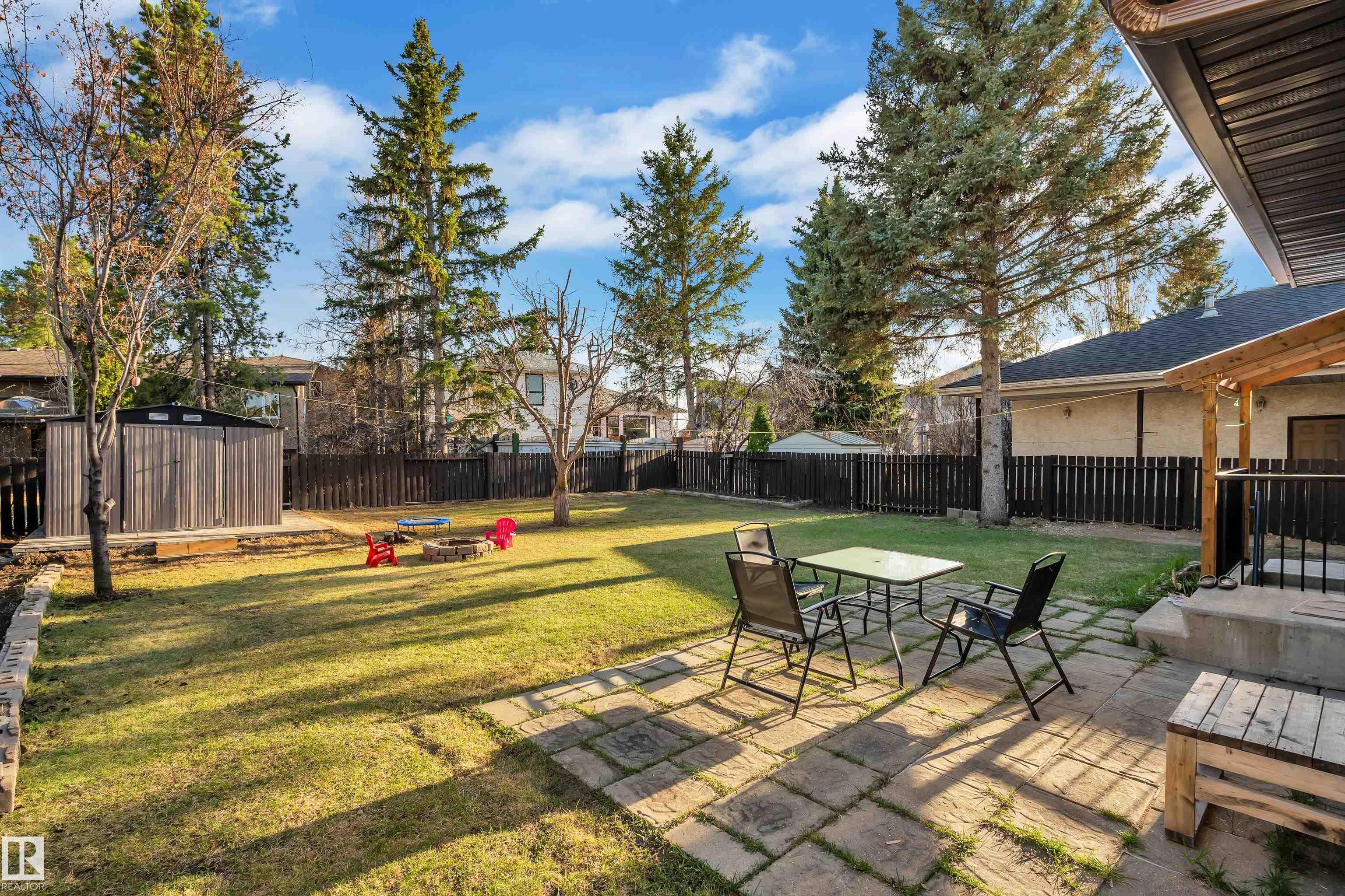 https://zimg.paragon.ice.com/ParagonImages/Property/PM/RAE/225399670/47/0/0/e4667b68dae2ea537b56853c64797daa/1/33c3490789d626ca34230aee38f6307c/225399670-96a4d635-2b68-4afe-91d9-e4887bc1c0ca.JPG