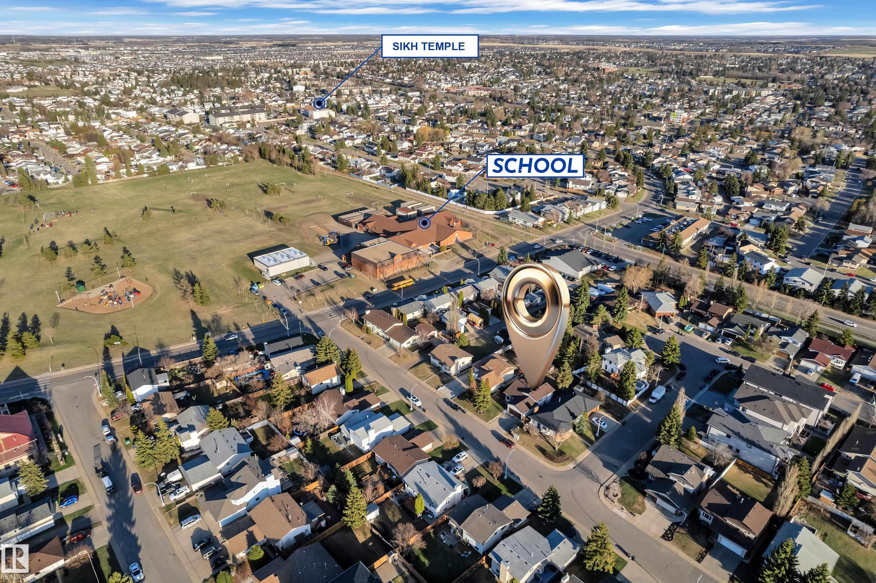 https://zimg.paragon.ice.com/ParagonImages/Property/PM/RAE/225399670/49/0/0/16e08e00820f58fb55b91223324bfe80/1/33c3490789d626ca34230aee38f6307c/225399670-c47a1b08-2442-40b0-87e9-2363707013a6.JPG