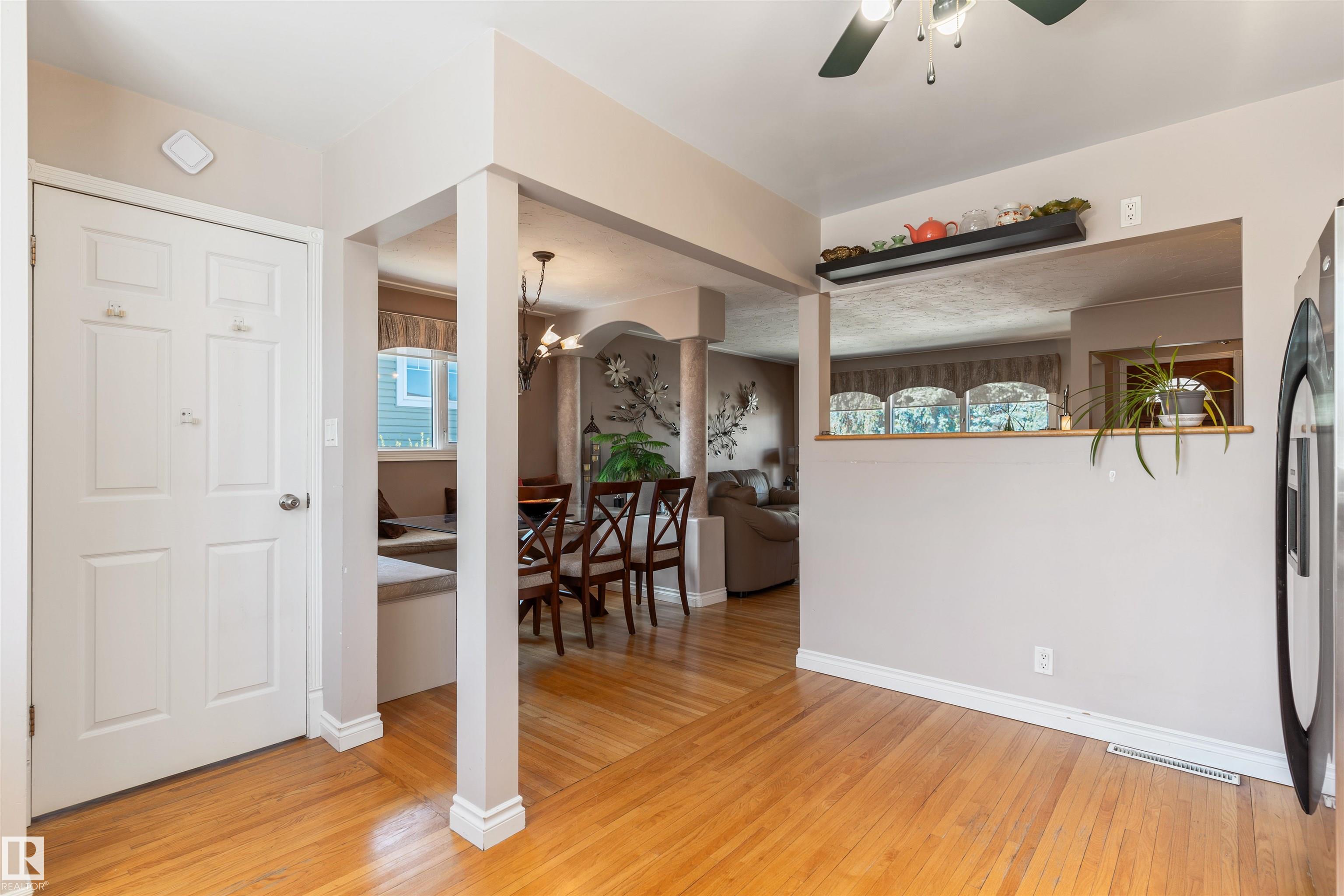 Photo 15 at 10803 52 Street NW, Capilano, Edmonton