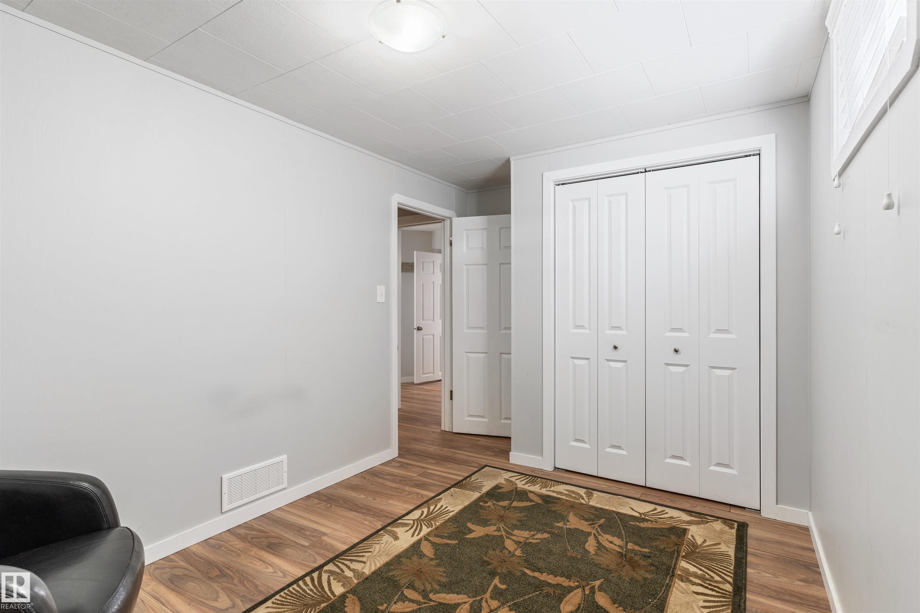 Photo 32 at 10803 52 Street NW, Capilano, Edmonton
