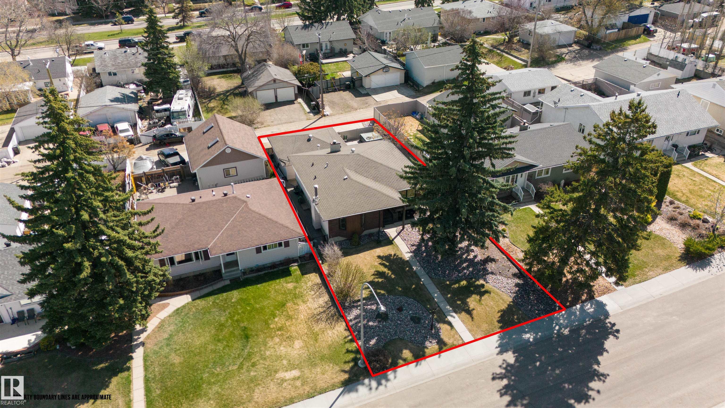 Photo 49 at 10803 52 Street NW, Capilano, Edmonton