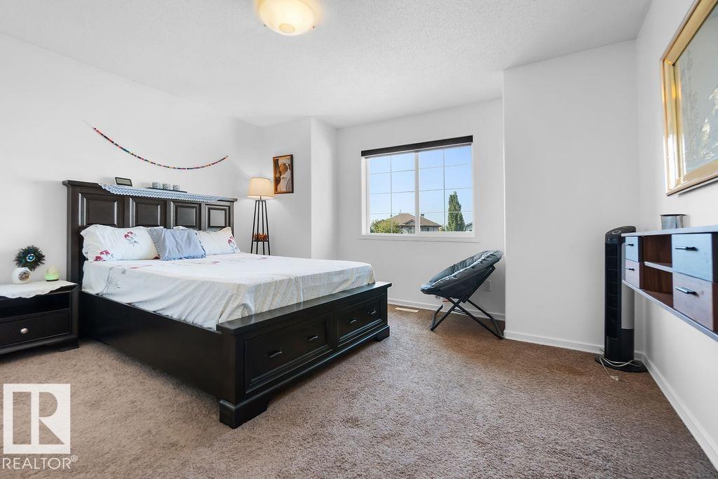 https://zimg.paragon.ice.com/ParagonImages/Property/PM/RAE/225399674/49/0/0/cef81e716dbe0405431cee2c47572f7f/1/e2865a473c08fd91401d35066293784d/225399674-D15B5695-67E5-40BF-8BA4-F6BF07652E0C.JPG