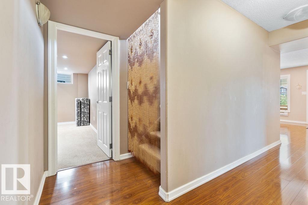 https://zimg.paragon.ice.com/ParagonImages/Property/PM/RAE/225399674/58/0/0/f407e5552d3be73147055d66eacc5105/1/e2865a473c08fd91401d35066293784d/225399674-D7737E32-6754-4C87-8F9C-4FC85DD2F0DC.JPG