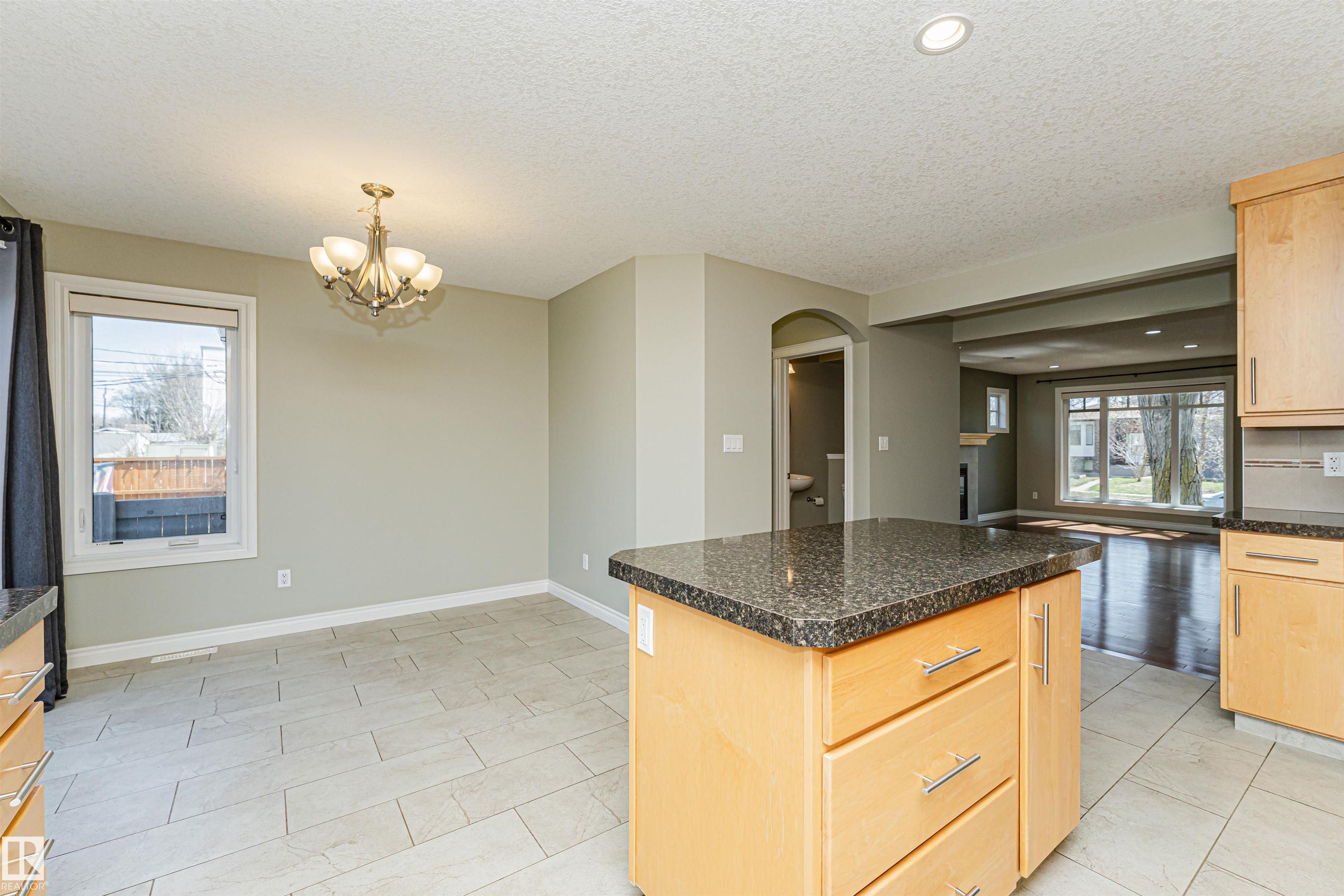 Photo 17 at 8530 76 Avenue NW, King Edward Park, Edmonton