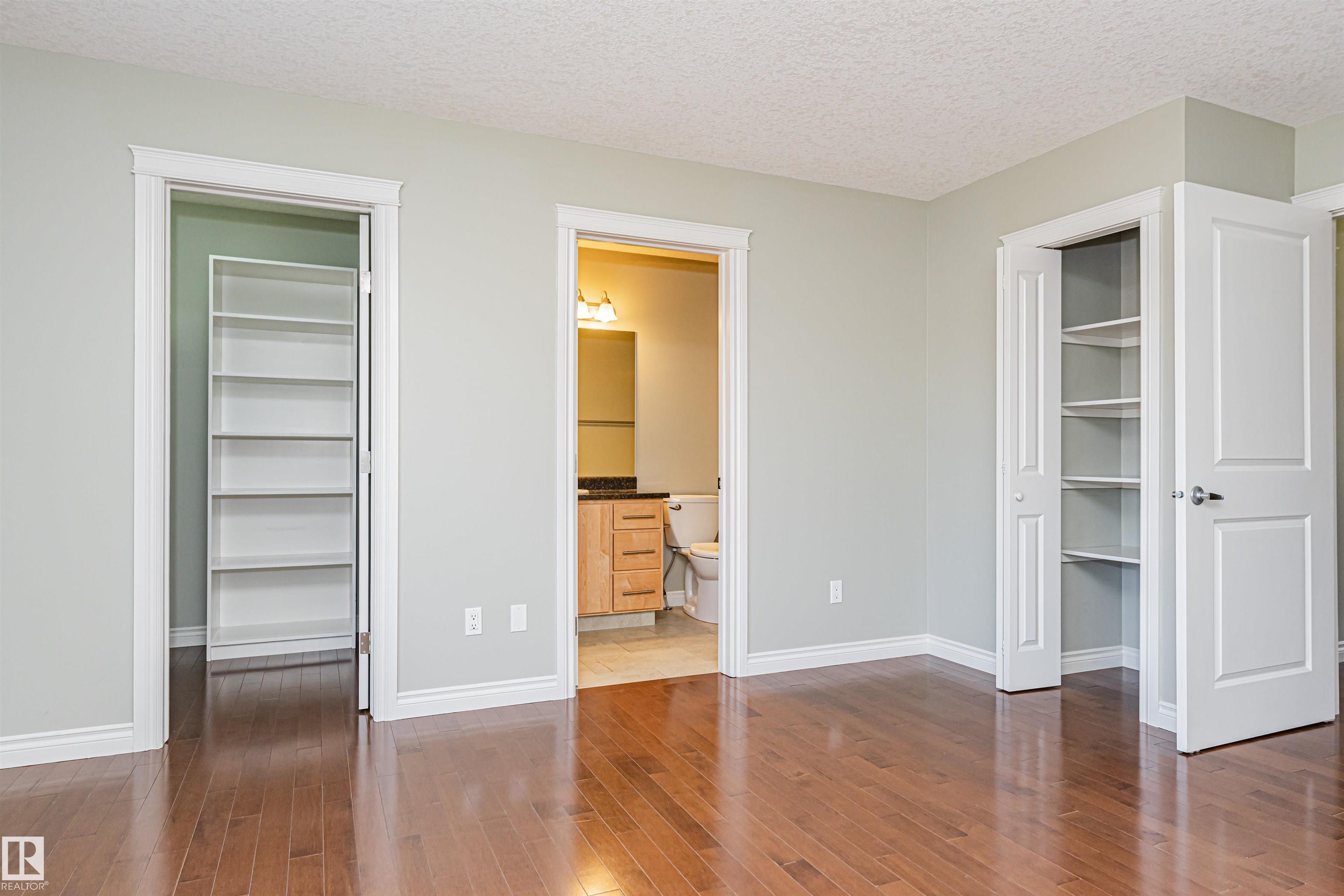 Photo 32 at 8530 76 Avenue NW, King Edward Park, Edmonton