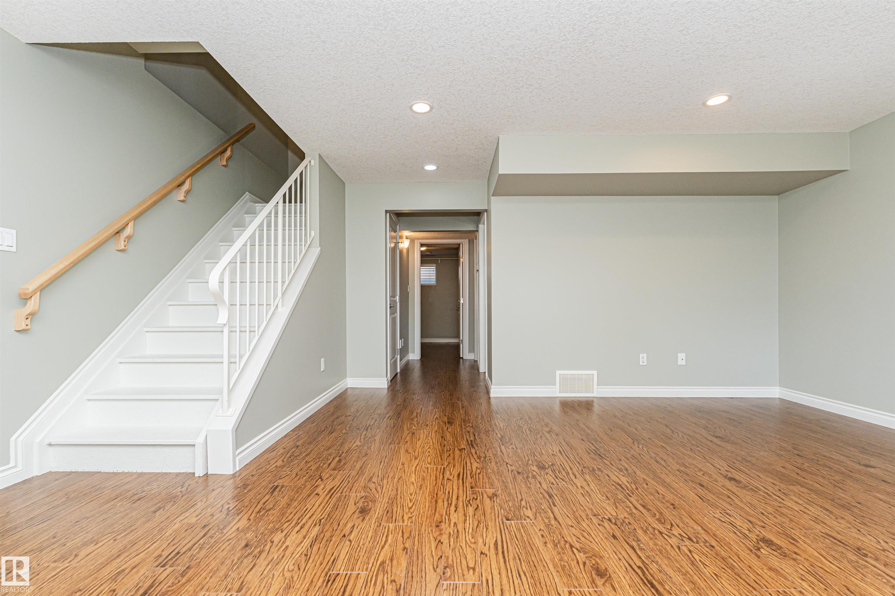 Photo 44 at 8530 76 Avenue NW, King Edward Park, Edmonton