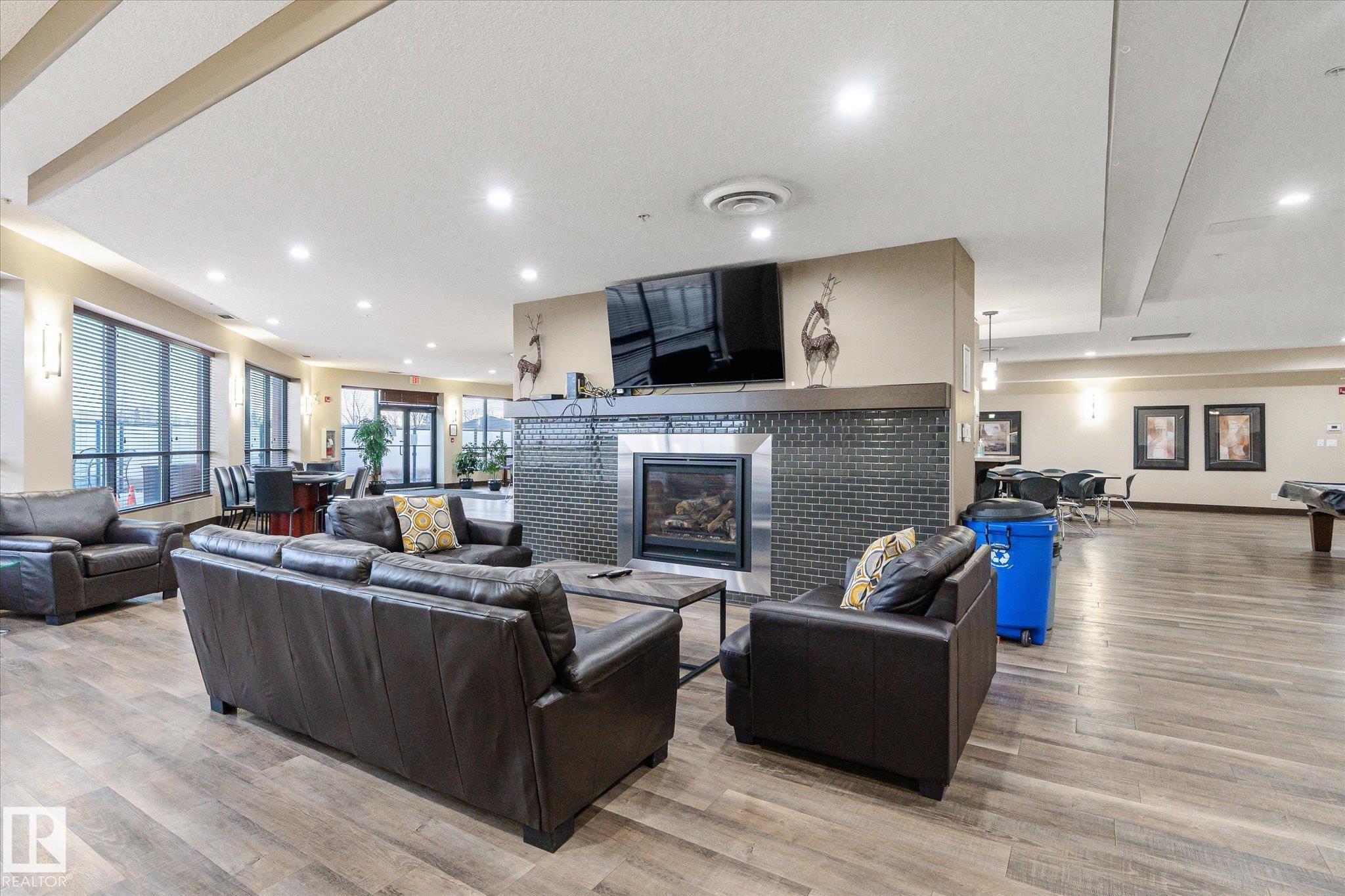 Photo 12 at 410 - 7909 71 Street NW, King Edward Park, Edmonton