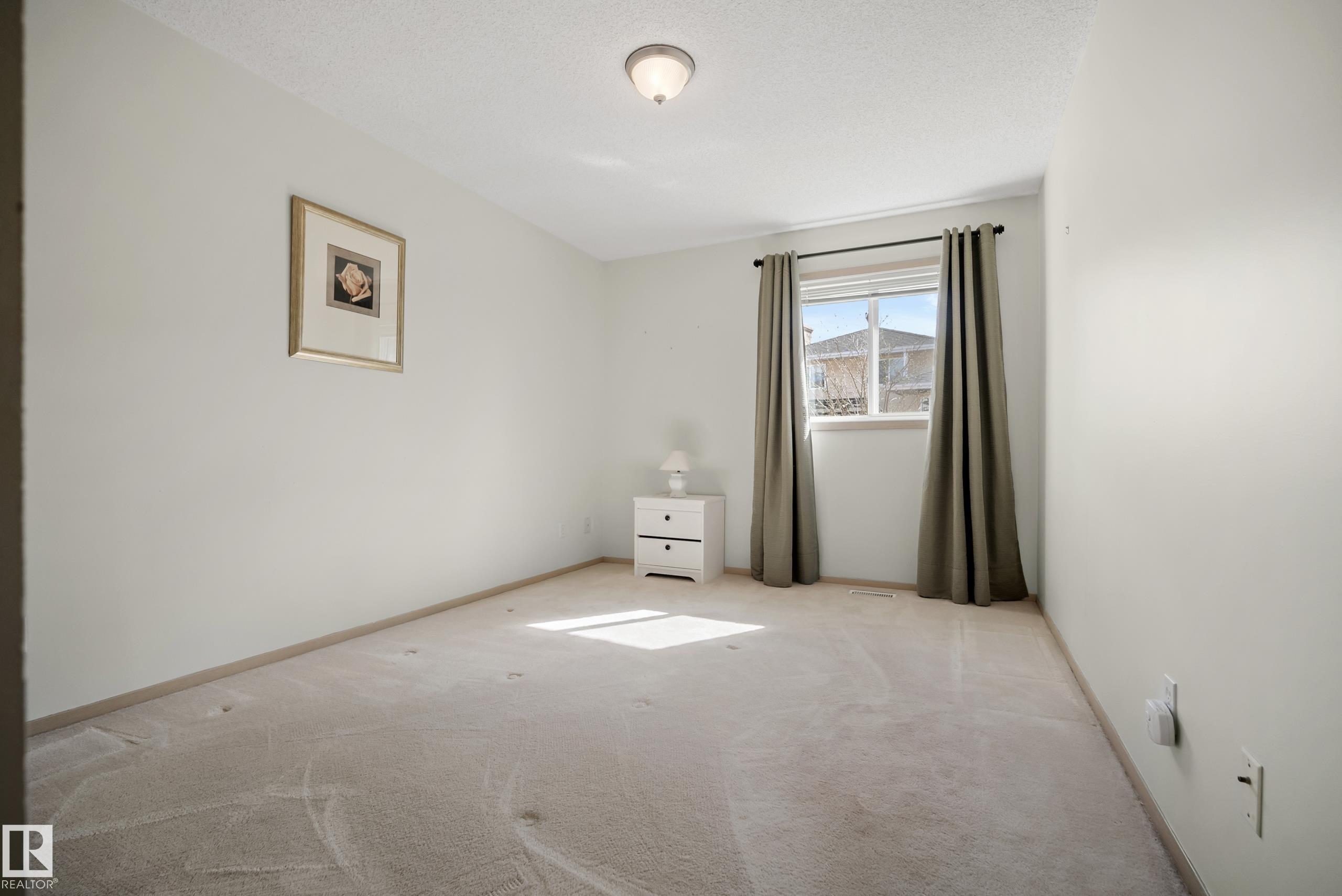 Photo 12 at 4 - 15 Ritchie Way, Regency Park, Sherwood Park