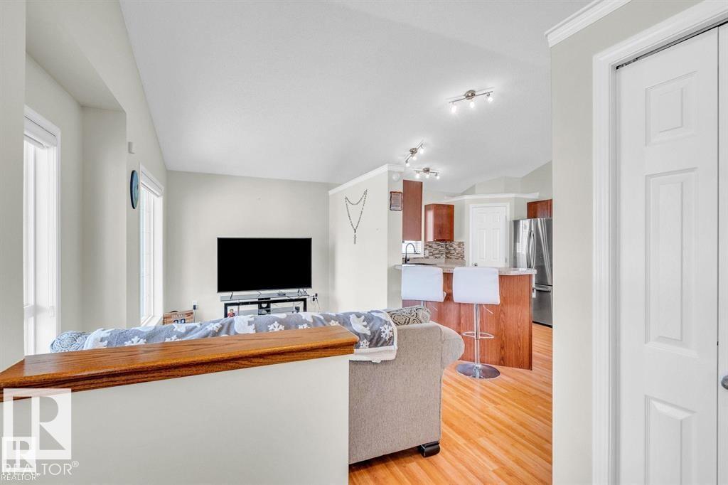 Picture for 21223 92 AV NW