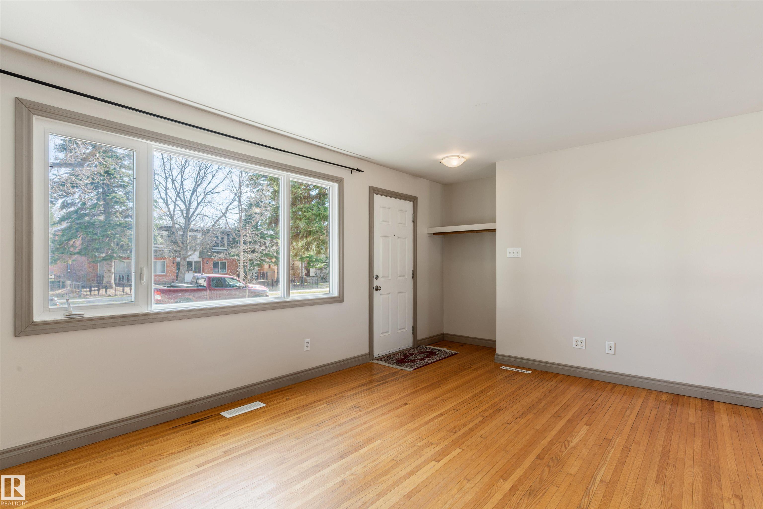 Picture for 10620 68 AV NW