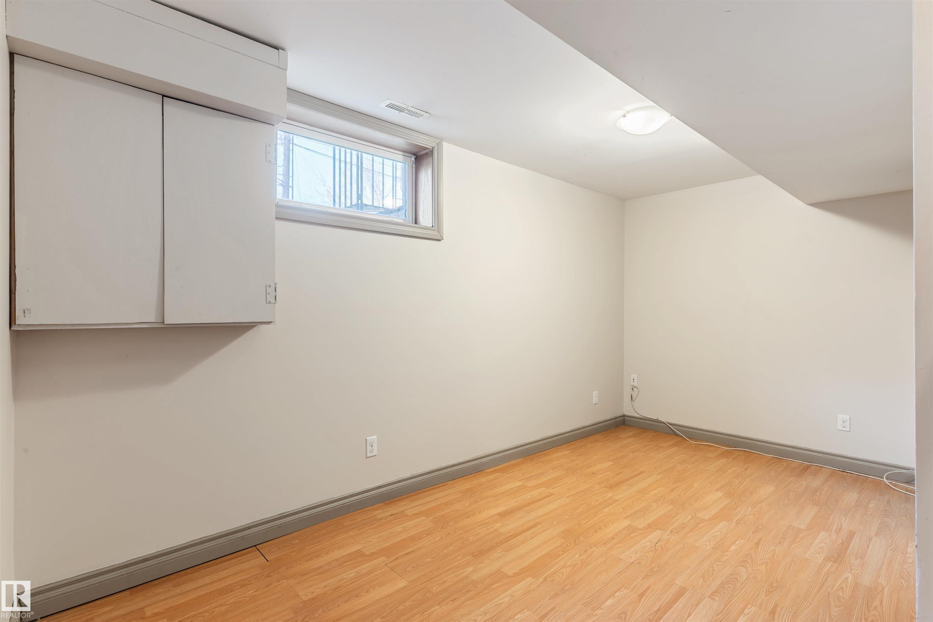 https://zimg.paragon.ice.com/ParagonImages/Property/PM/RAE/225399683/26/0/0/ea07b0dd4d53821dc33bad00ce145b5e/1/ddcc16ebd526756b06646debdf52982e/225399683-3217cd32-54c4-4284-86e7-2389568394bb.JPG