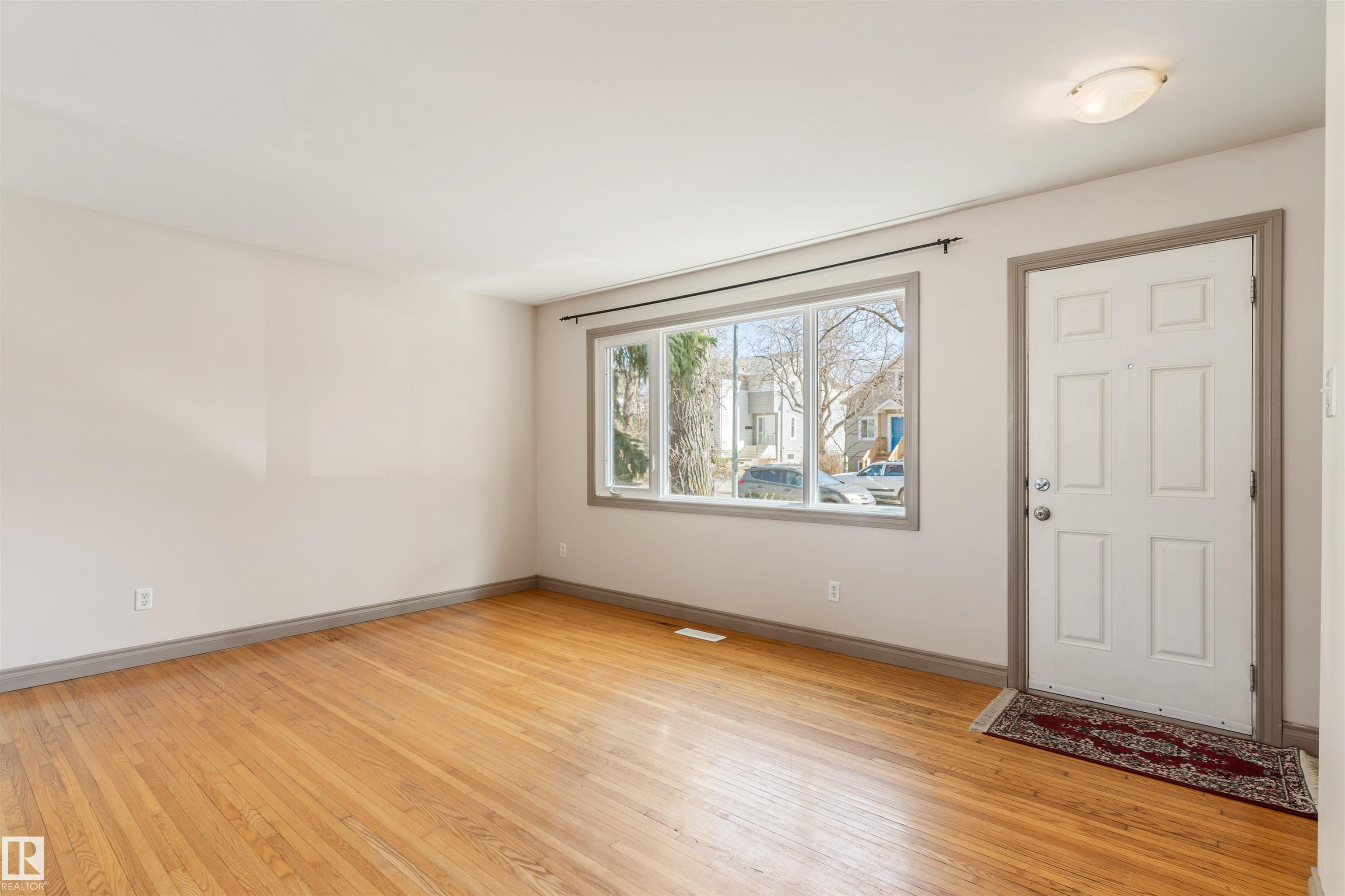 Picture for 10620 68 AV NW