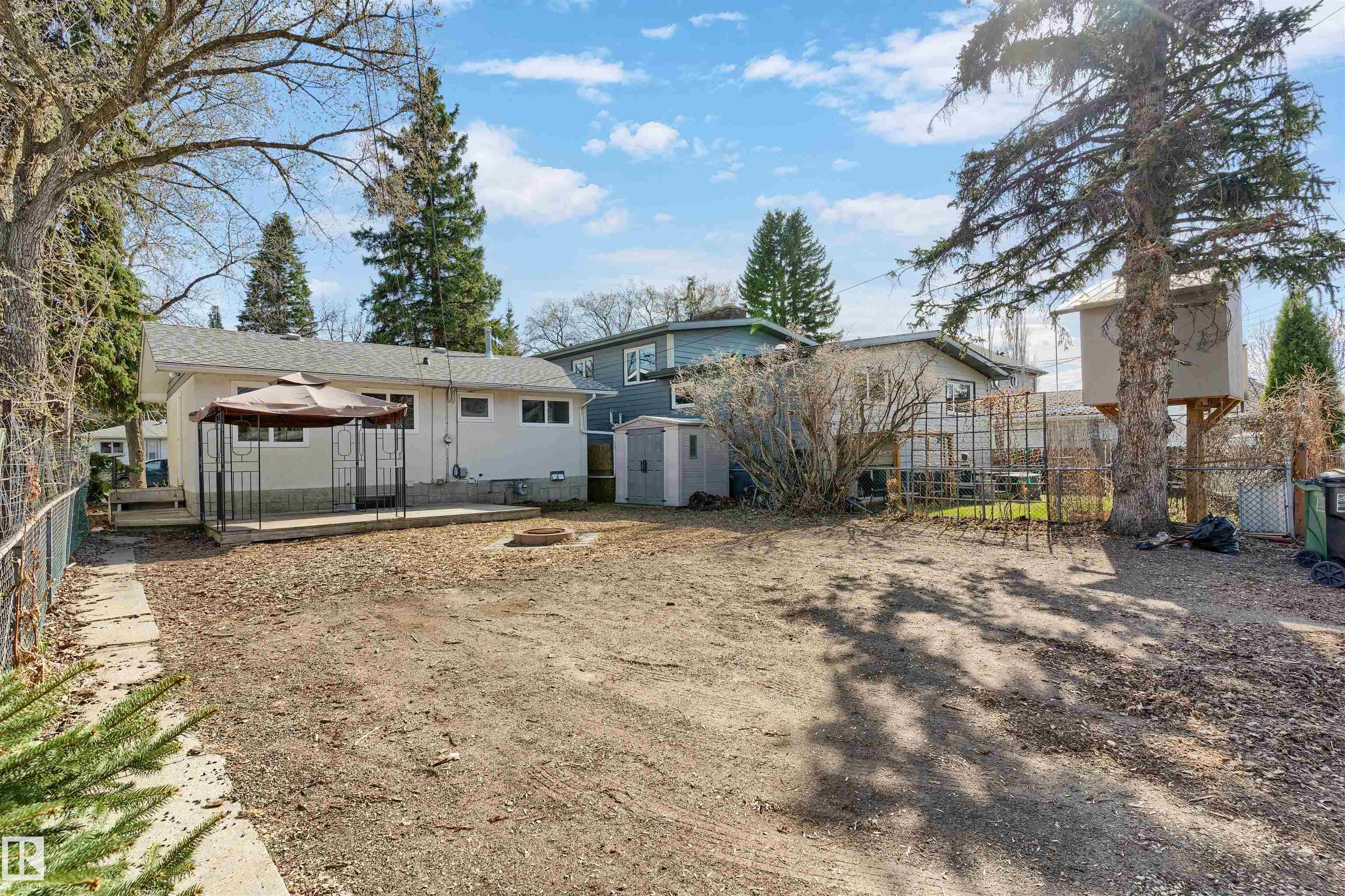 https://zimg.paragon.ice.com/ParagonImages/Property/PM/RAE/225399683/39/0/0/38a6b4b3c4bd8dd0fc034281f8eca85a/1/ddcc16ebd526756b06646debdf52982e/225399683-e3b9f6cb-0082-471c-82c9-2fd5dec37de1.JPG