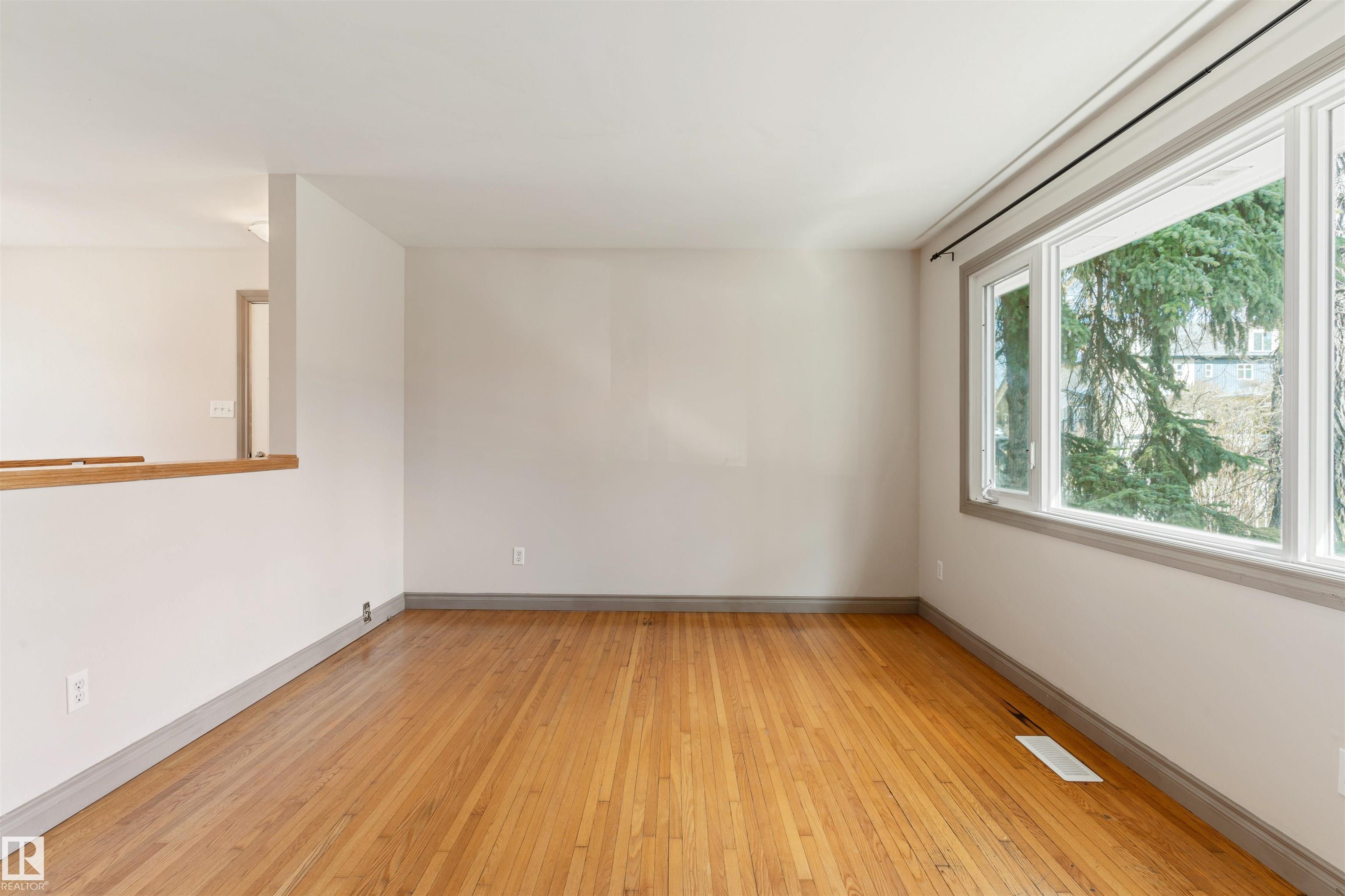 Picture for 10620 68 AV NW
