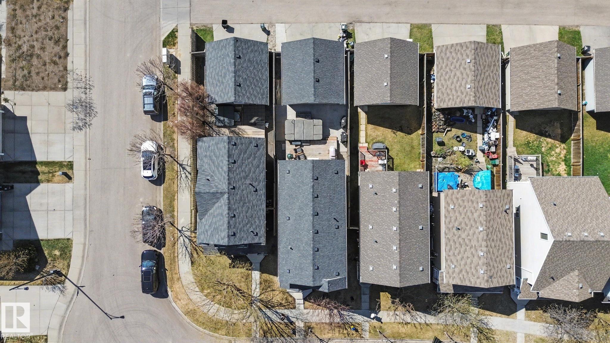 https://zimg.paragon.ice.com/ParagonImages/Property/PM/RAE/225399688/48/0/0/4d4ff67c30291dd62166a4f143d86509/1/db6fac61380d53c937f4eb17aab92952/225399688-7189e6f9-fd5e-414e-8788-50e126c0b00b.JPG