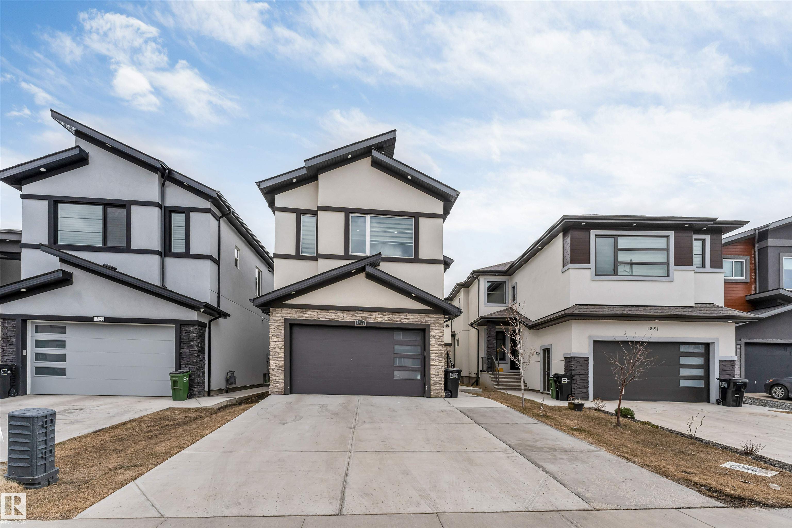 1827 17 Avenue NW, Laurel, Edmonton