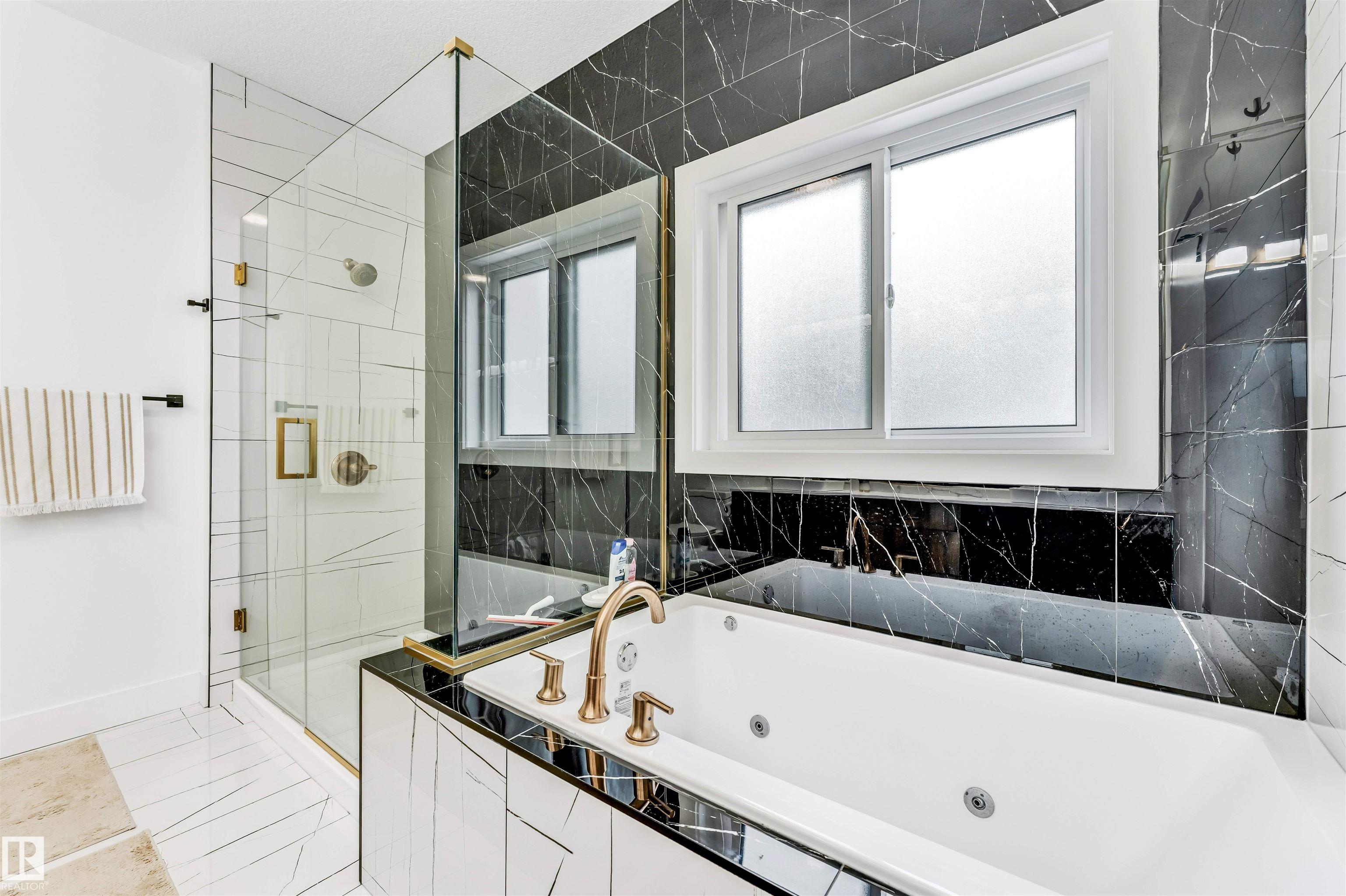 Photo 32 at 1827 17 Avenue NW, Laurel, Edmonton