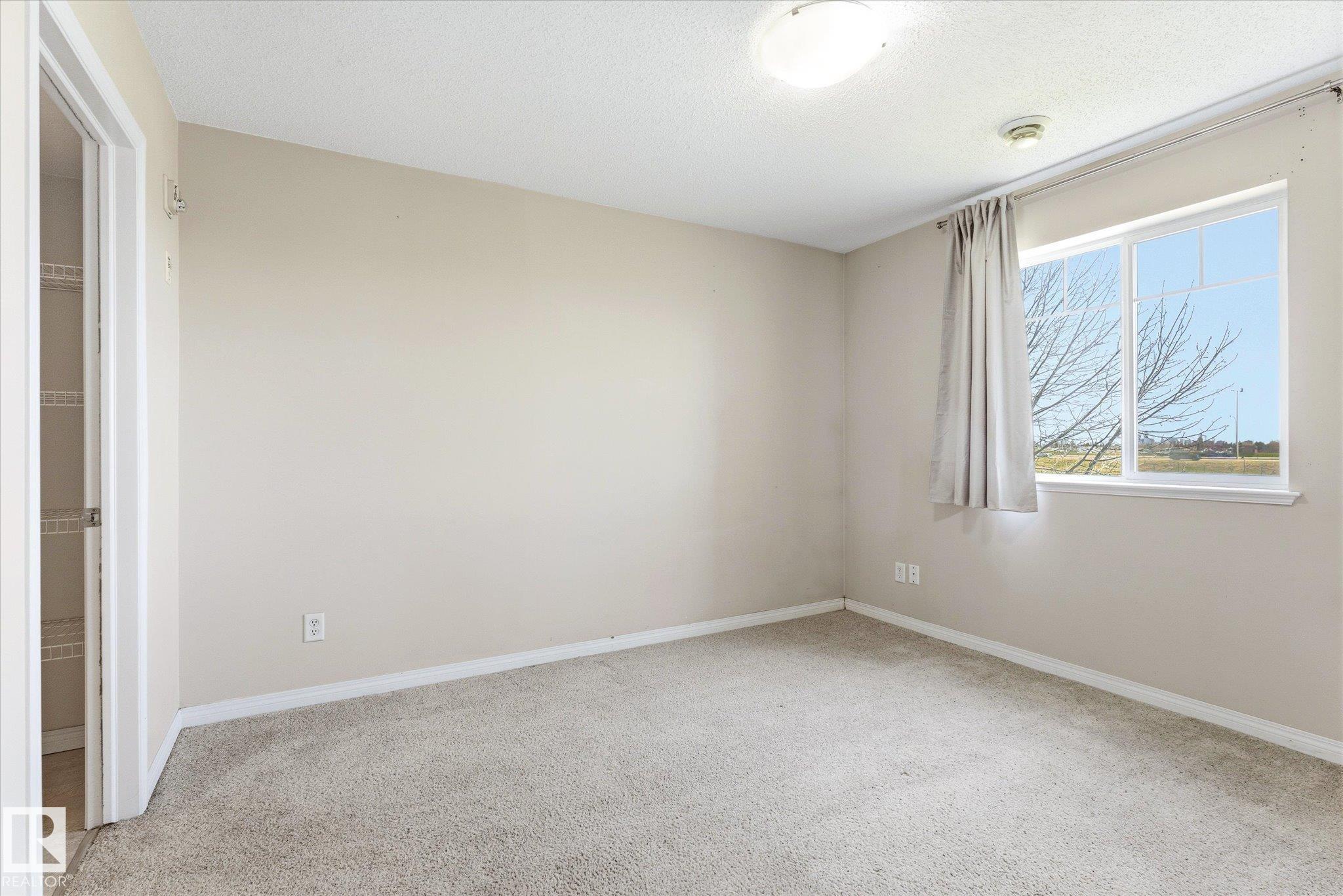 https://zimg.paragon.ice.com/ParagonImages/Property/PM/RAE/225399699/17/0/0/3c2f05f7e727bbb42a3abe7f568f9152/1/610ac18916f4705b724993f91a0a6937/225399699-9a265744-4703-4eb3-9888-0c7902d1d8d9.JPG