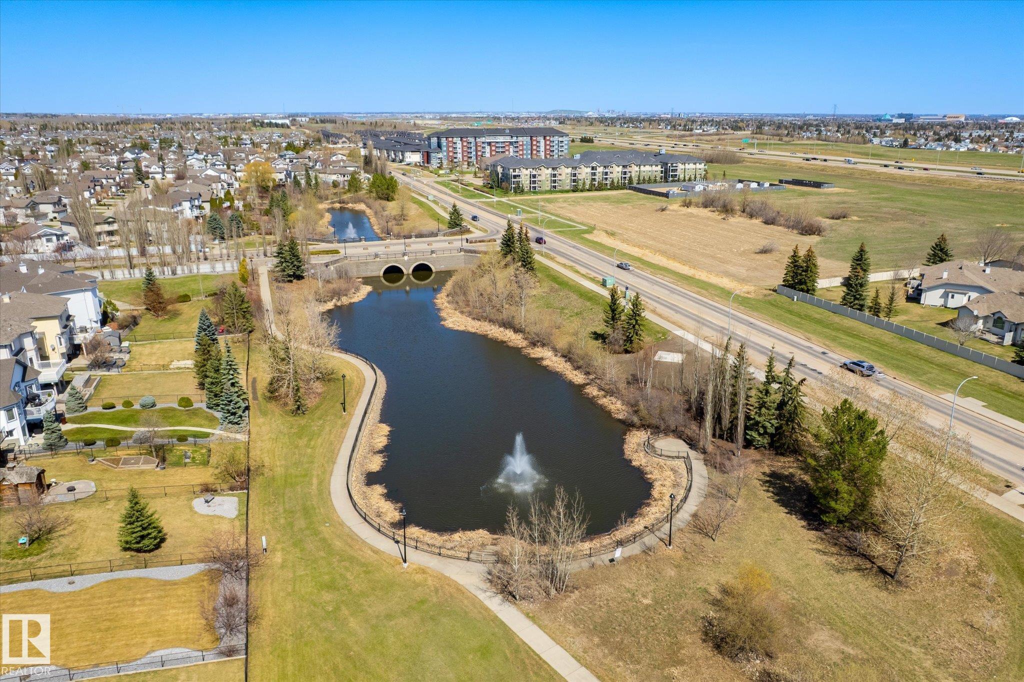 https://zimg.paragon.ice.com/ParagonImages/Property/PM/RAE/225399699/35/0/0/0a99862a14b35ee74f24b7167ed8803d/1/610ac18916f4705b724993f91a0a6937/225399699-80678fd7-a015-478b-a3d2-d8576363baa5.JPG