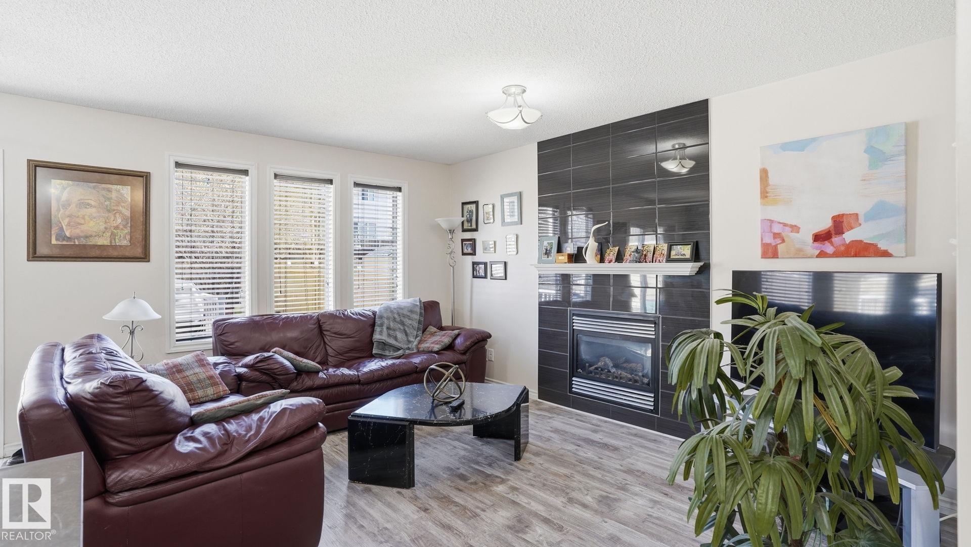 https://zimg.paragon.ice.com/ParagonImages/Property/PM/RAE/225399708/8/0/0/7fb26673ea91bdf4c8aa40e1951c9a7f/1/ff10fadb73069843c3429d05f67d7b54/225399708-6360d5ae-aaa8-4c51-a231-a25aba0adec2.JPG
