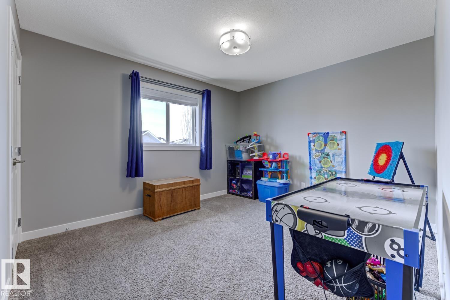 https://zimg.paragon.ice.com/ParagonImages/Property/PM/RAE/225399711/39/0/0/cf8767d201e15e1aaa59a6f38c44d5d2/1/68b18f9ad5fff670f3f8e7ade685bdad/225399711-6FC645F0-8565-4A6B-9670-FD1374DFE54F.JPG