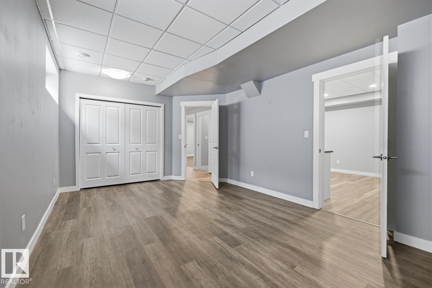 https://zimg.paragon.ice.com/ParagonImages/Property/PM/RAE/225399711/41/0/0/a55144f24ac2f79be897384f301d1c74/1/68b18f9ad5fff670f3f8e7ade685bdad/225399711-3D676D1F-09B0-4354-940A-3577FA634AFF.JPG