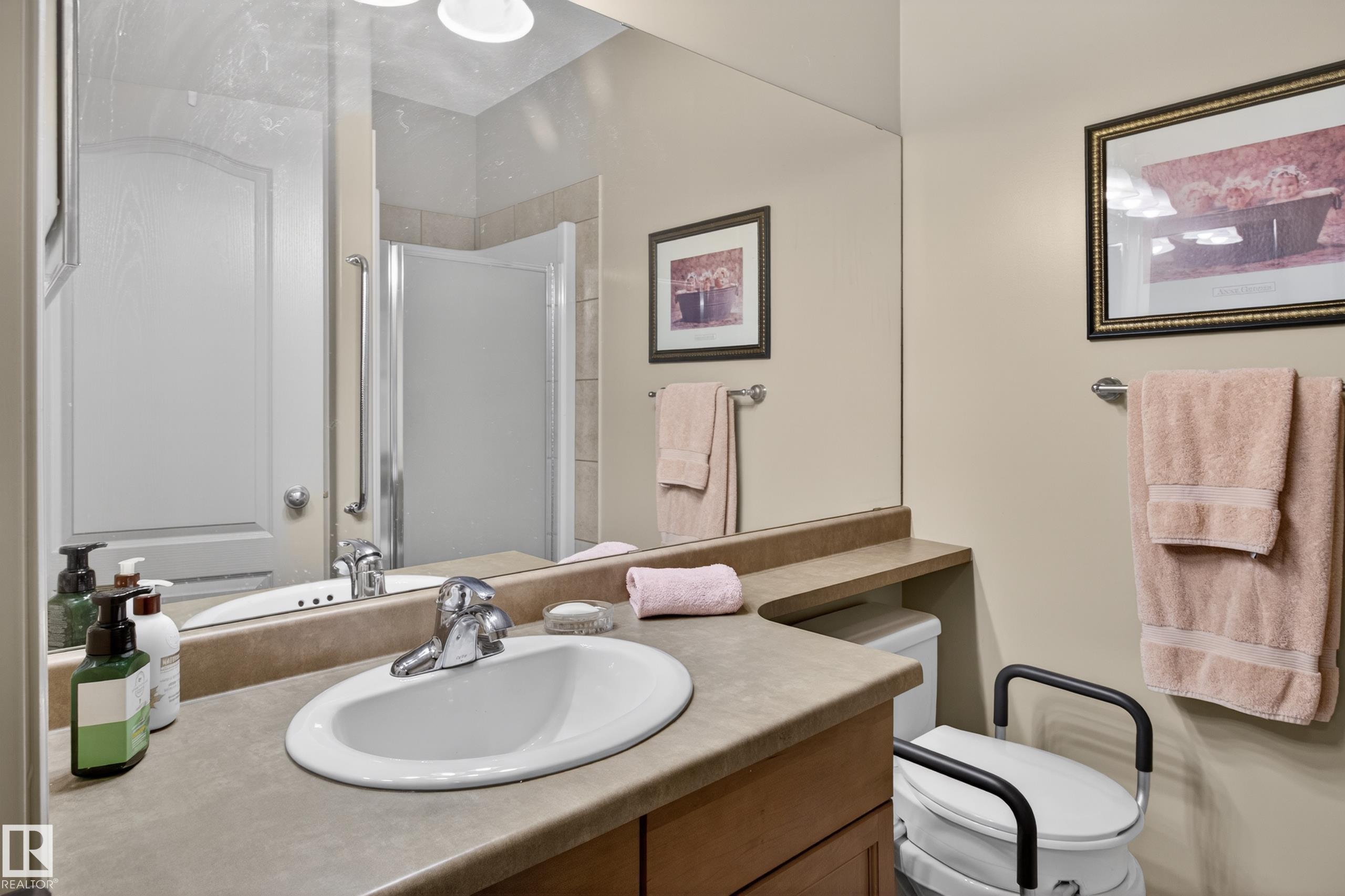 Photo 36 at 74 Highgrove Crescent, Heritage Hills, Sherwood Park