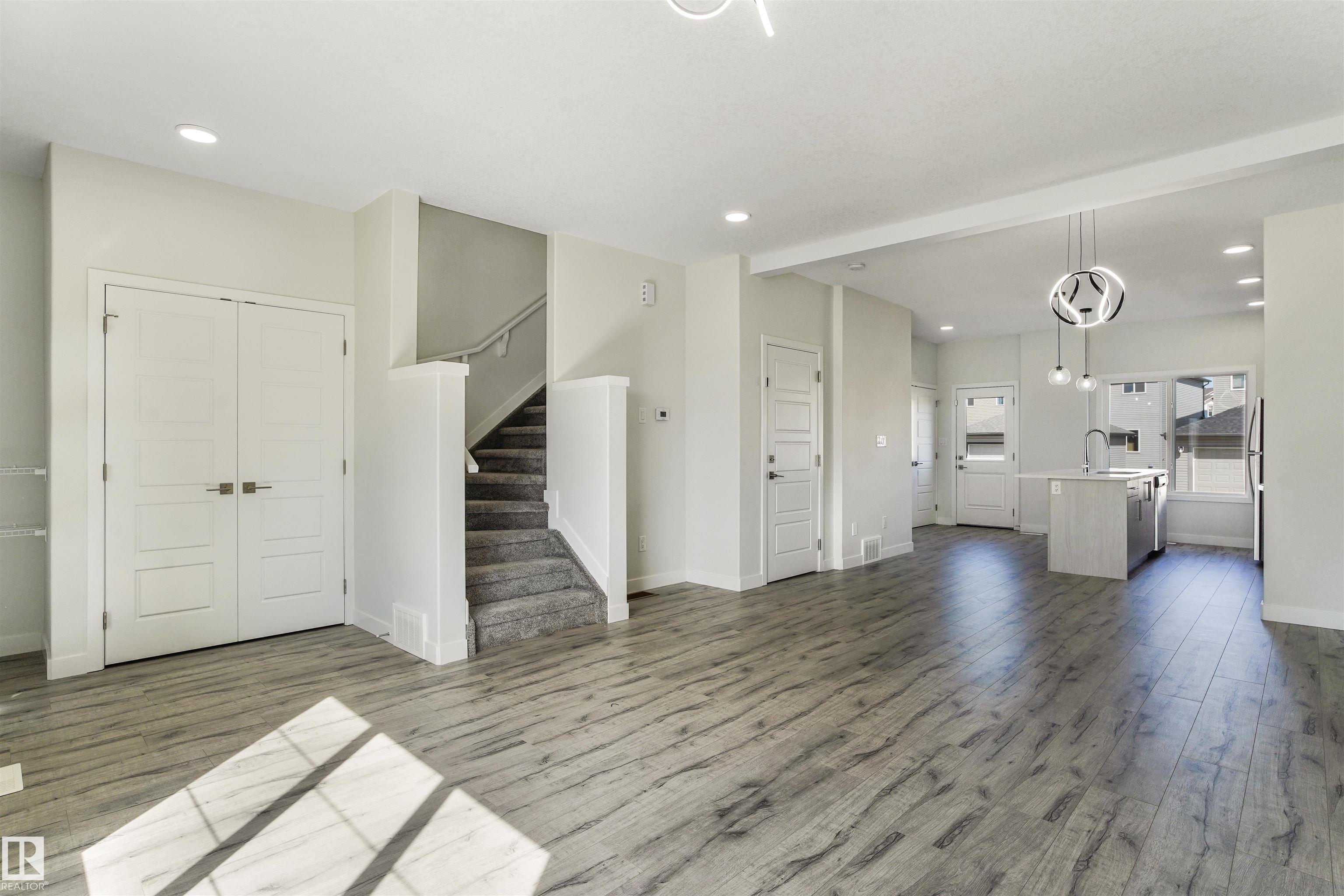 Picture for 9455 COLAK LN SW