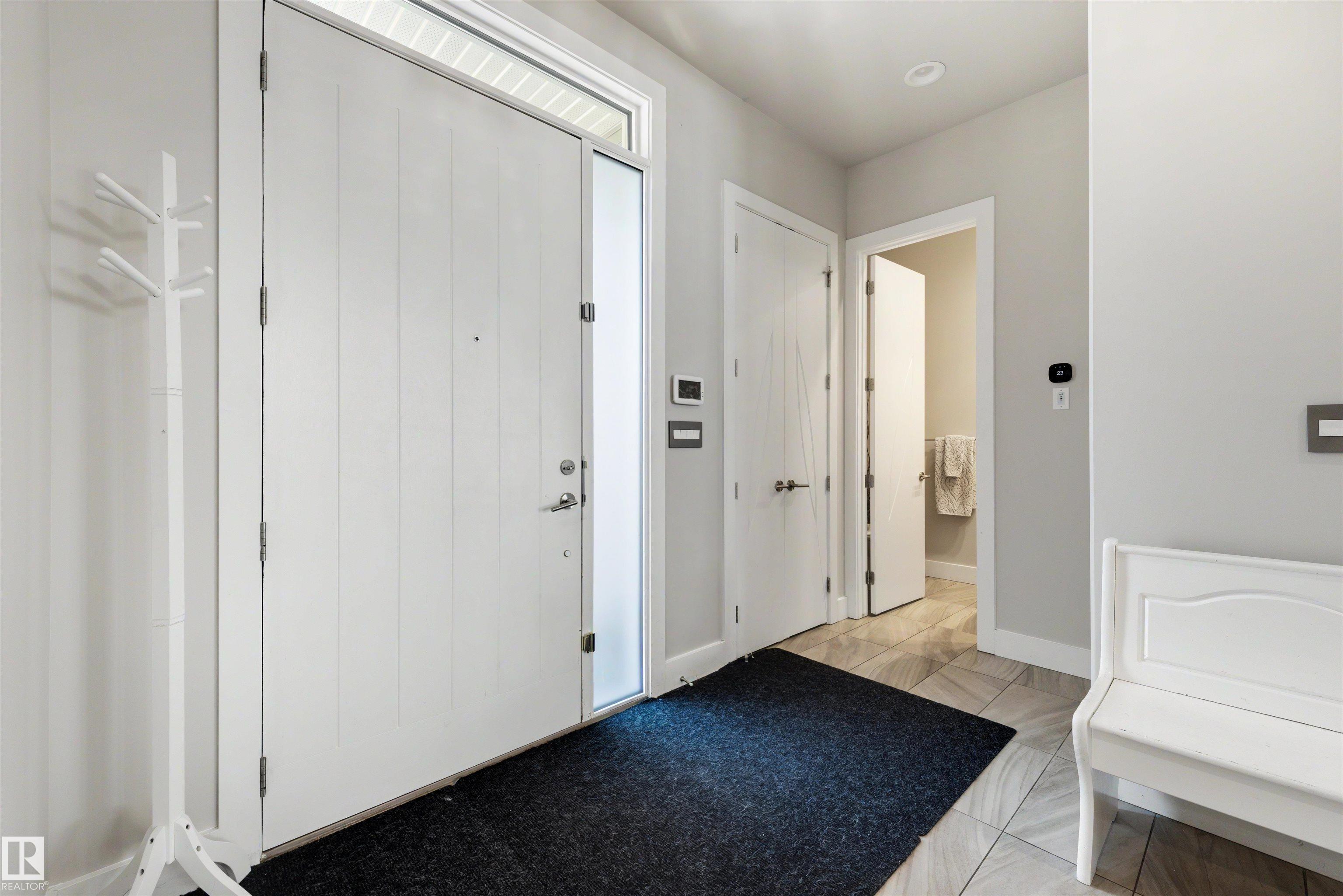 9055 24 Avenue SW, Summerside, Edmonton