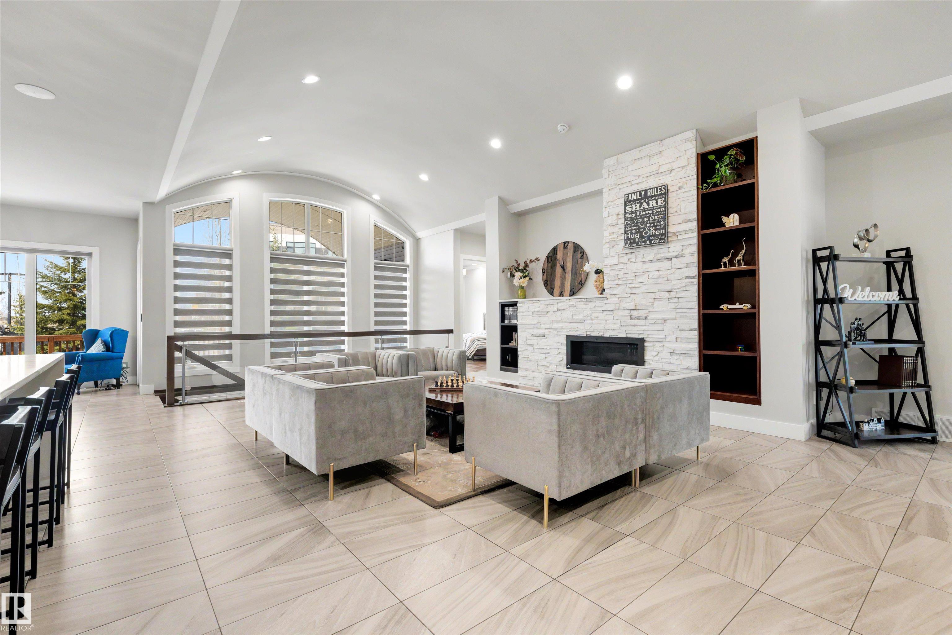 9055 24 Avenue SW, Summerside, Edmonton