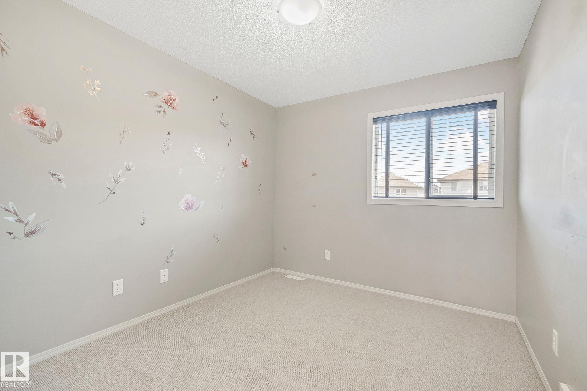 Photo 22 at 6 Vivian Way, Spruce Village, Spruce Grove